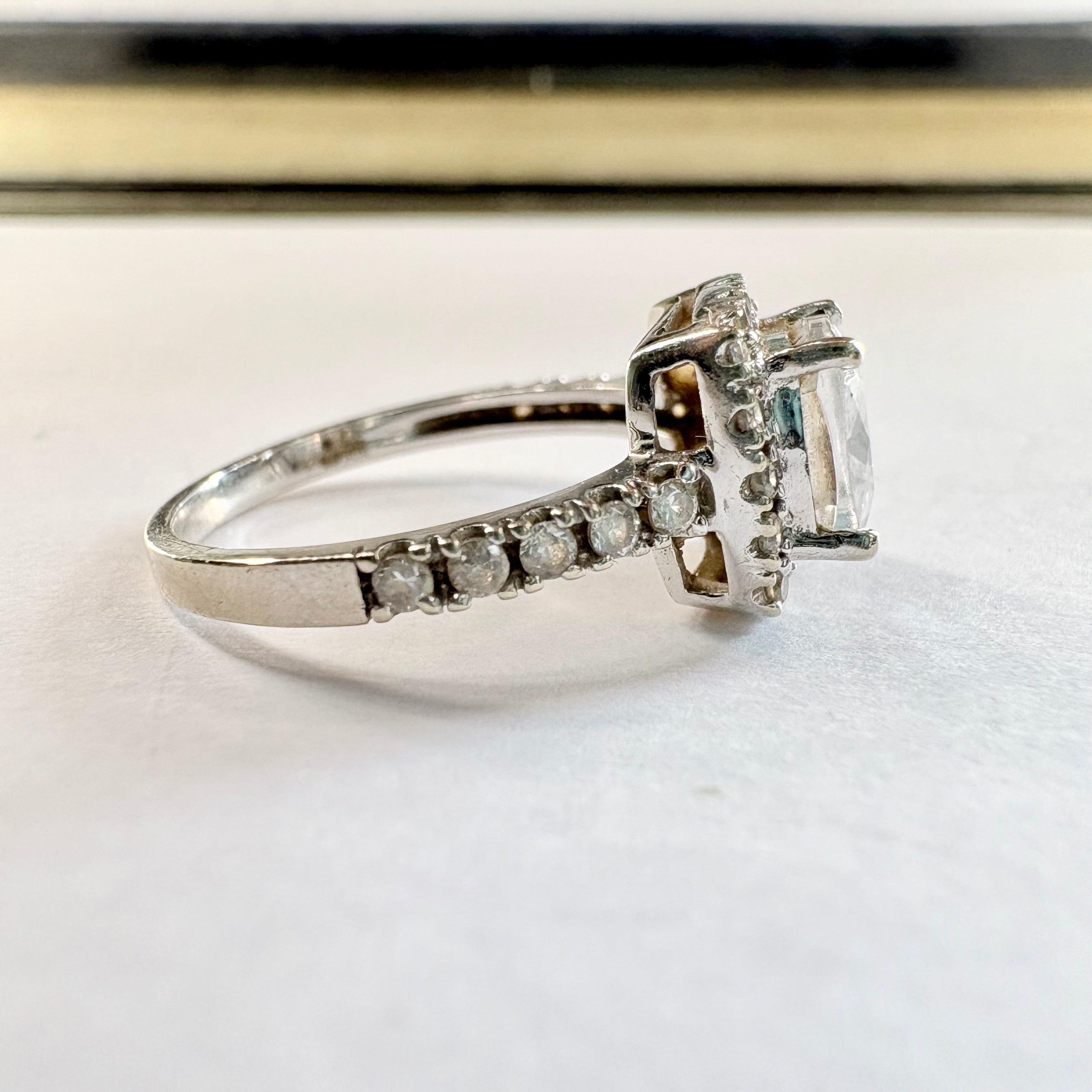 9ct White gold CZ ring Size K image 3