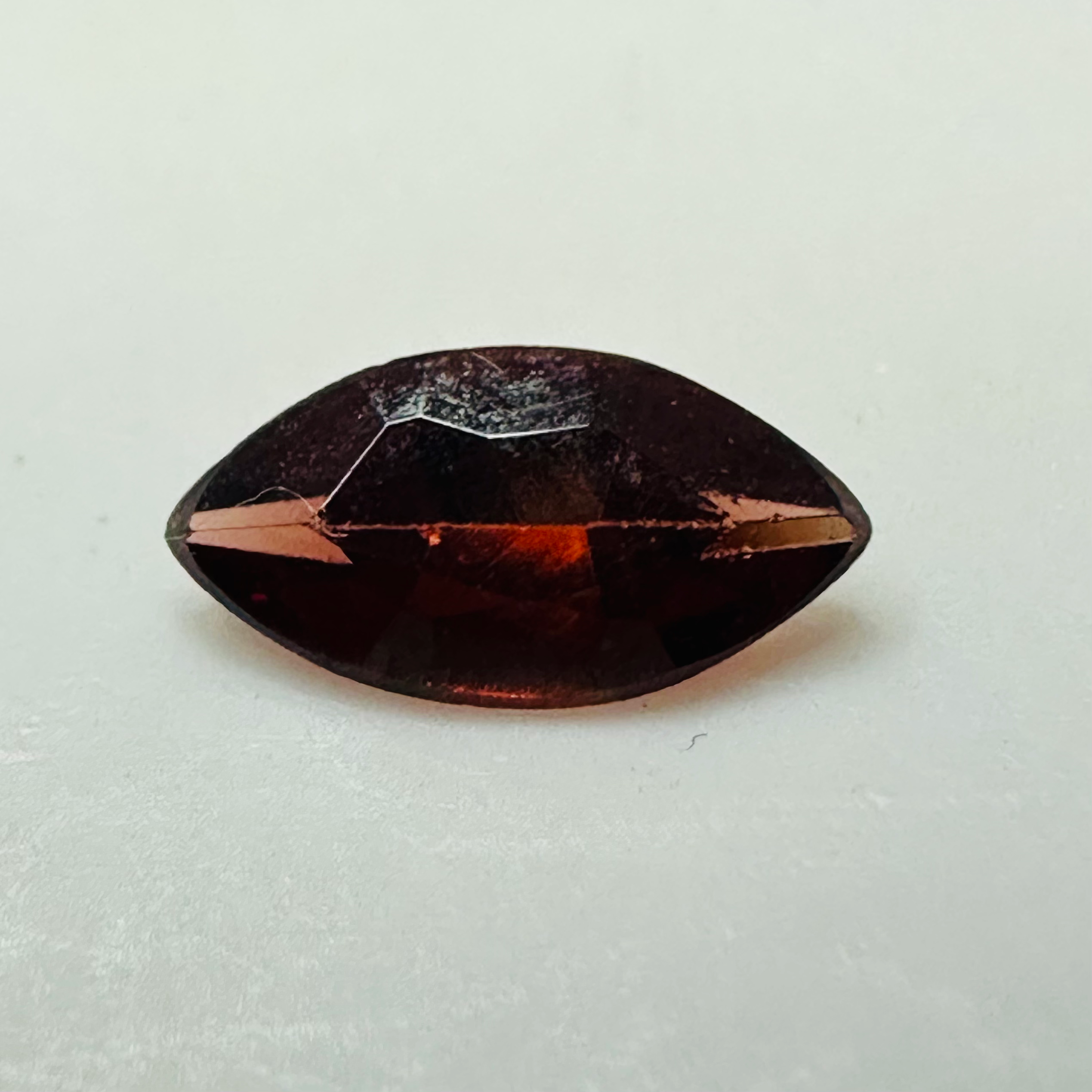 GARNET  MARQUISE  7.8MMX 4.MM 0.52CTS RED image 1