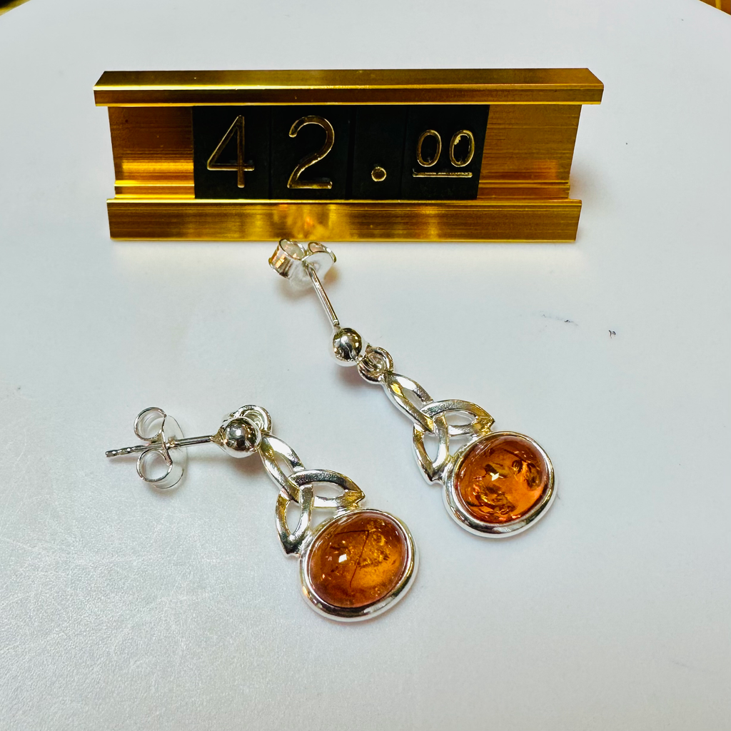 Sterling silver Amber Celtic knott earrings image 5