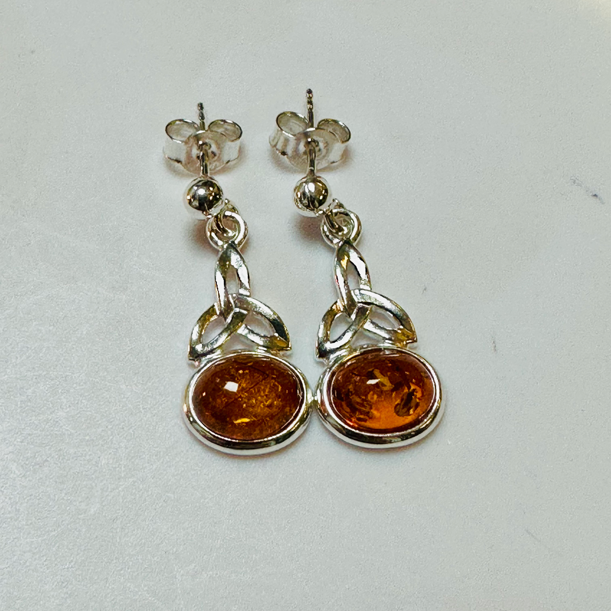 Sterling silver Amber Celtic knott earrings image 4
