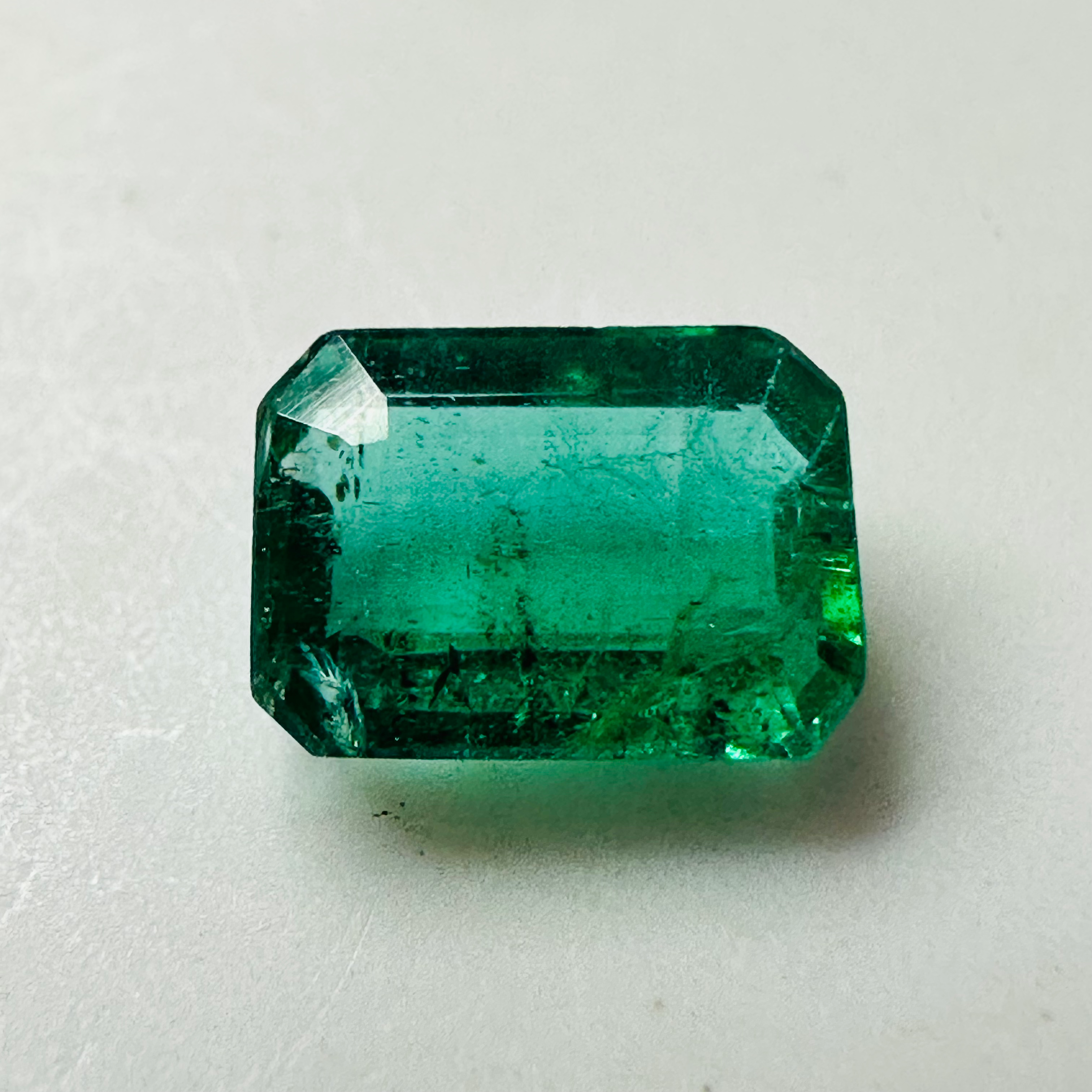 EMERALD OCTAGON 7MM X 5MM 0.89CTS image 0