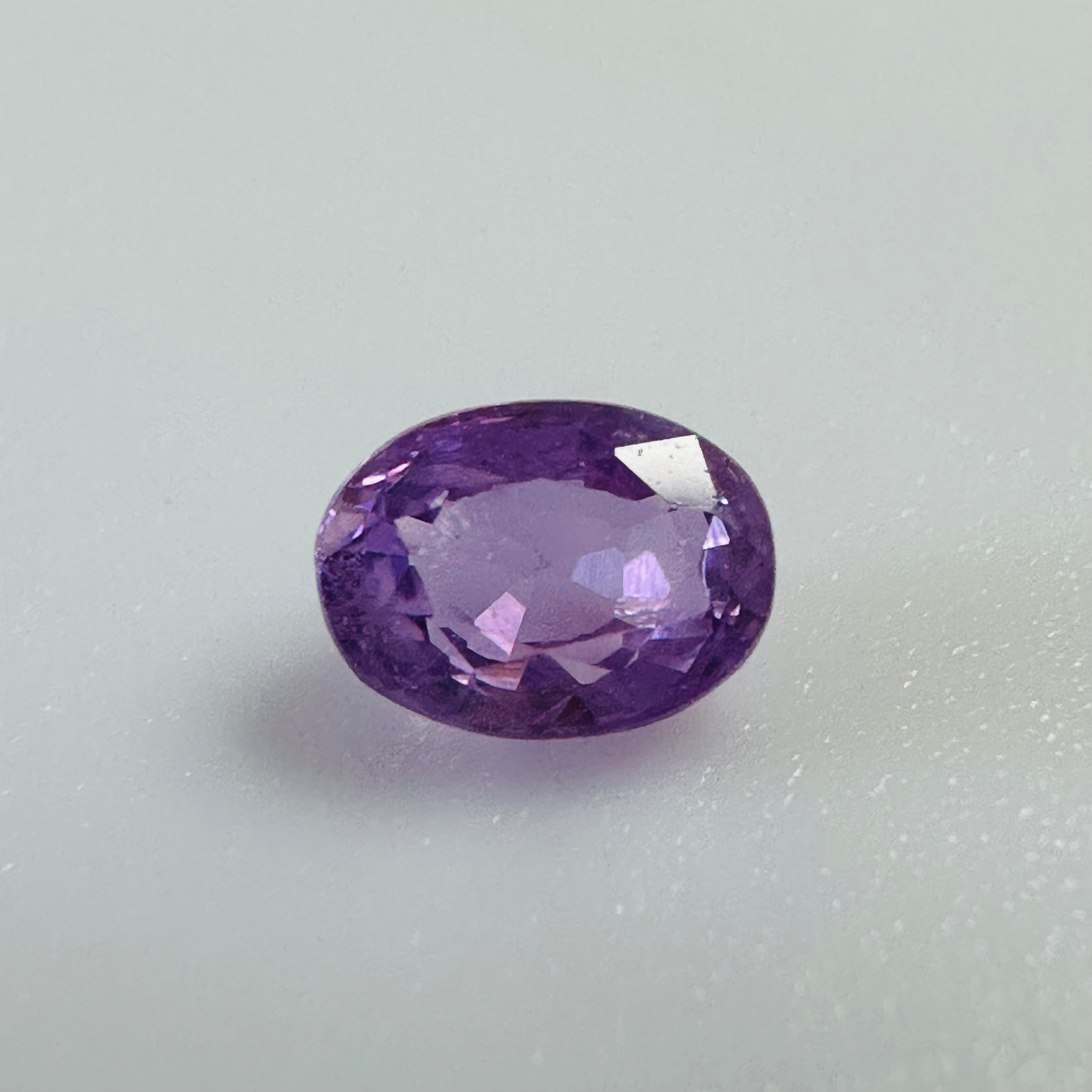 PINK-PURPLE SAPPHIRE OVAL 4.7MM X  3.5MM 0.41CT image 0