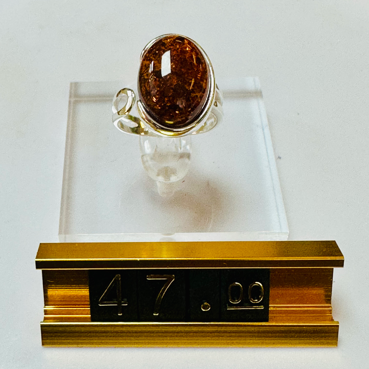 Sterling silver Oval Amber ring size M image 4