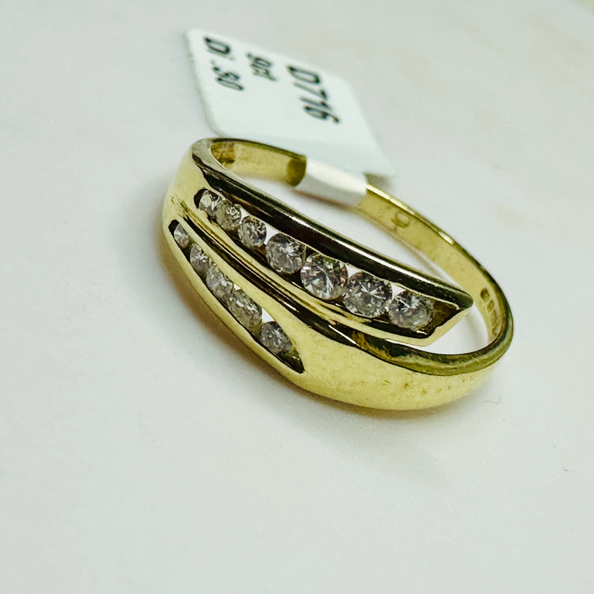 NEW 9ct Diamond Cross Over Ring Size M image 2
