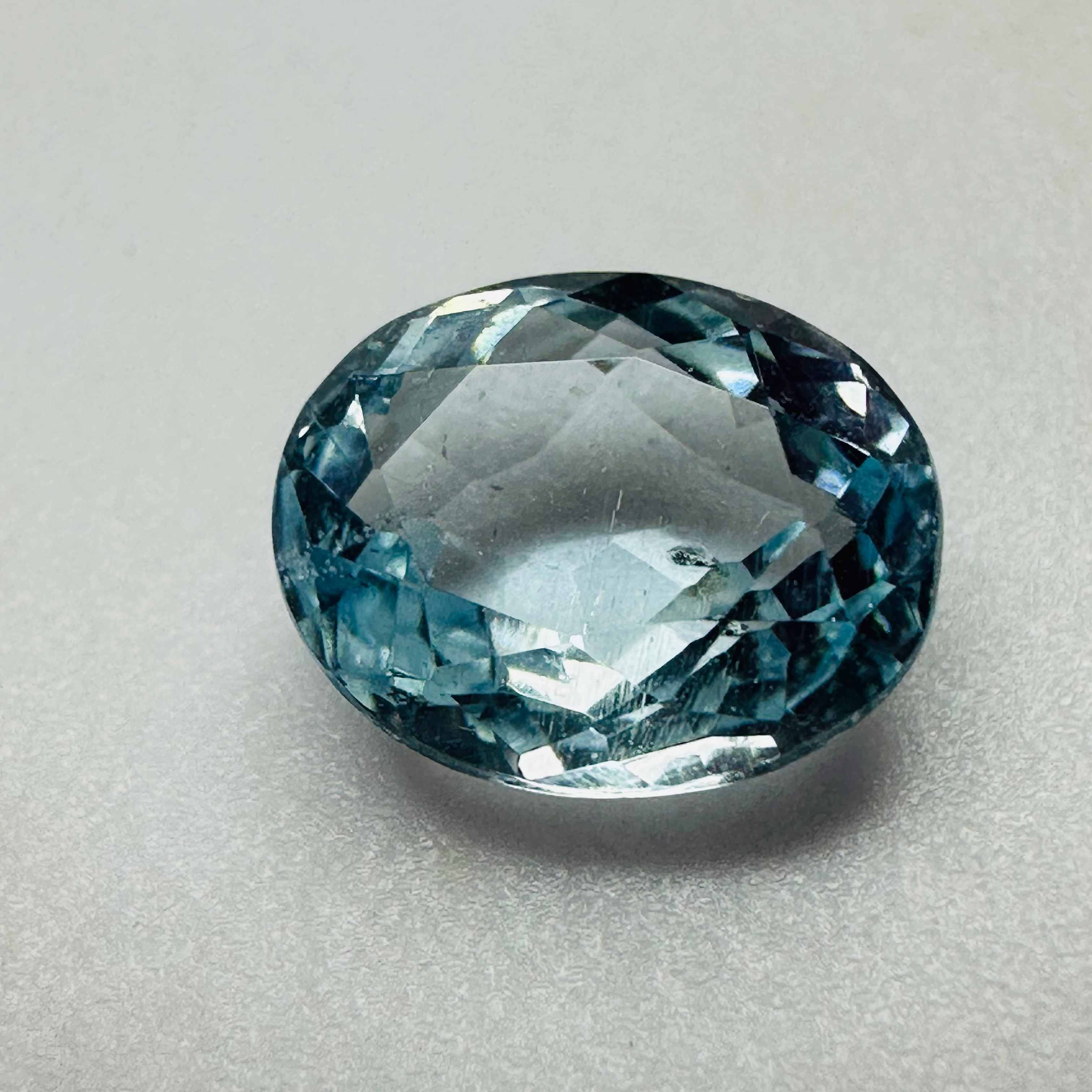 AQUAMARINE OVAL 9MMX7MM 1.81CTS image 0