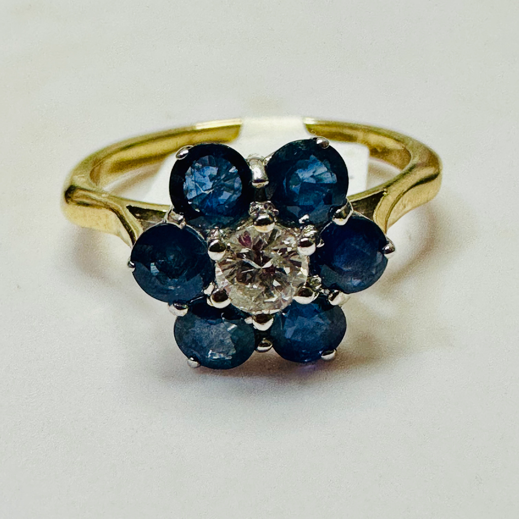 NEW 9ct Diamond and Sapphire Cluster Ring P 1/2 image 1