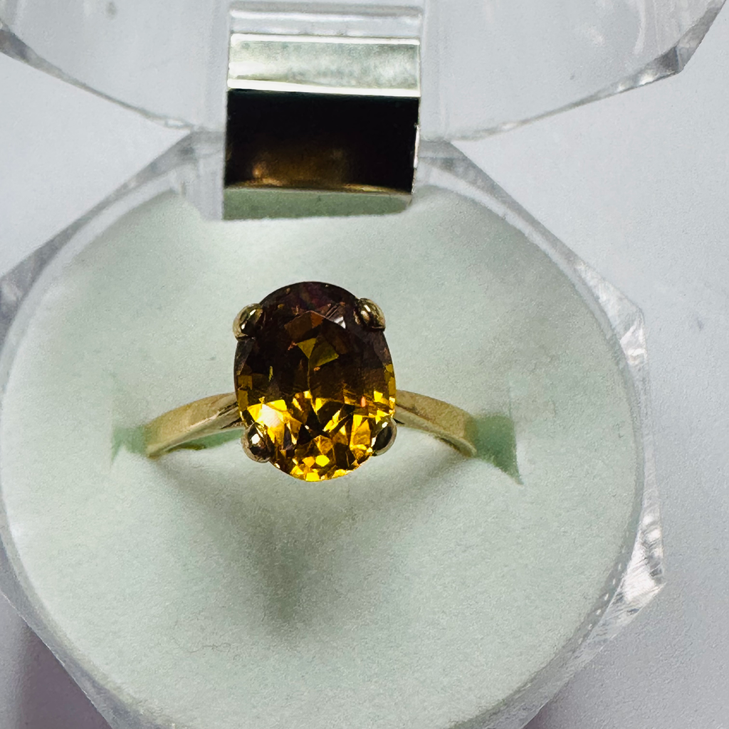 Hand cut Synthetic Sapphire Golden Yellow 9ct yellow gold ring size M image 5
