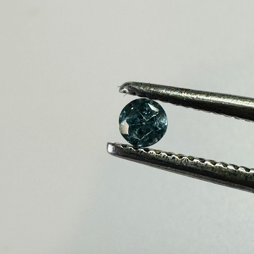 ZIRCON BLUE ROUND. 3.8MM  0.10CTS image 2
