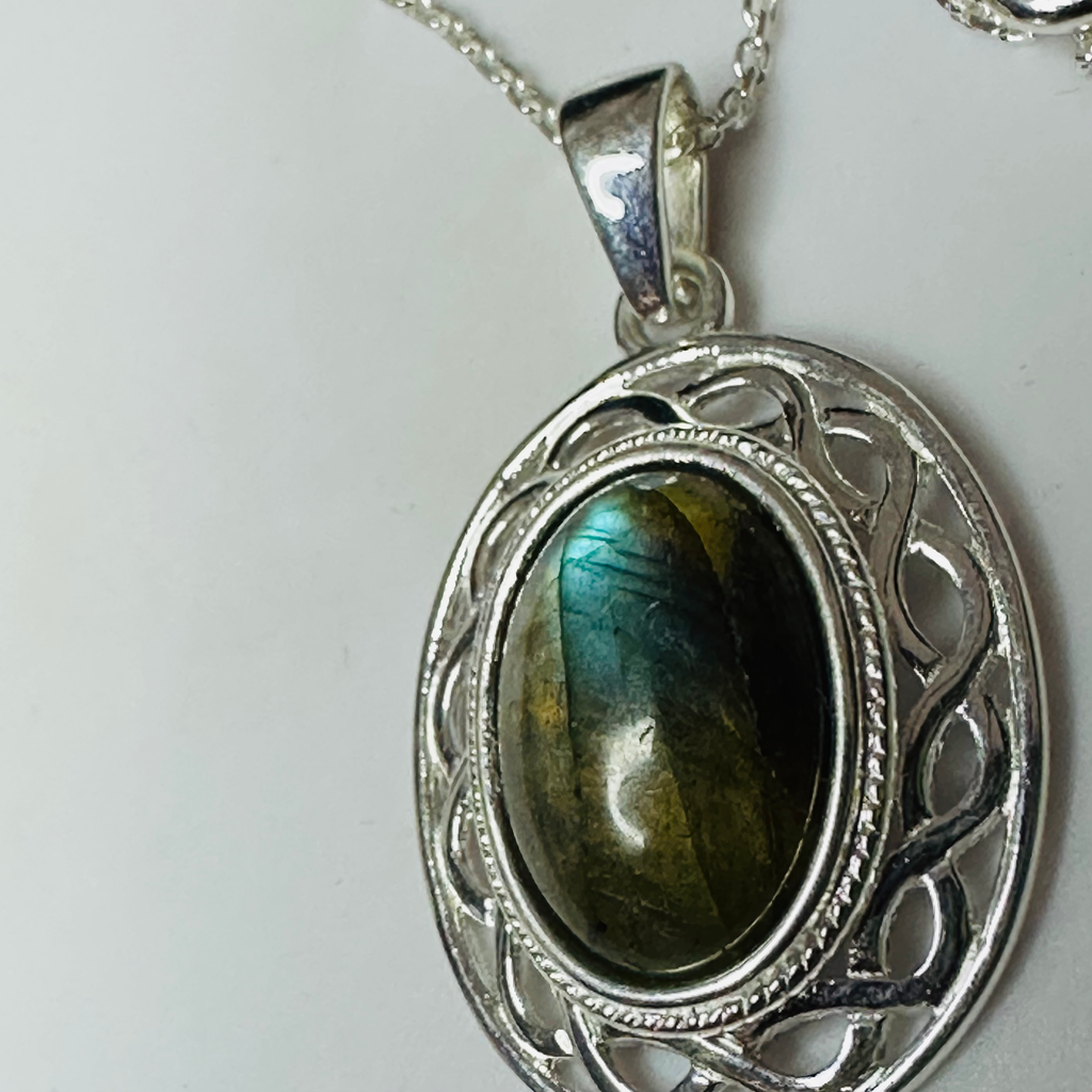 New  Labradorite 10x8 Sterling silver 18inch chain image 6