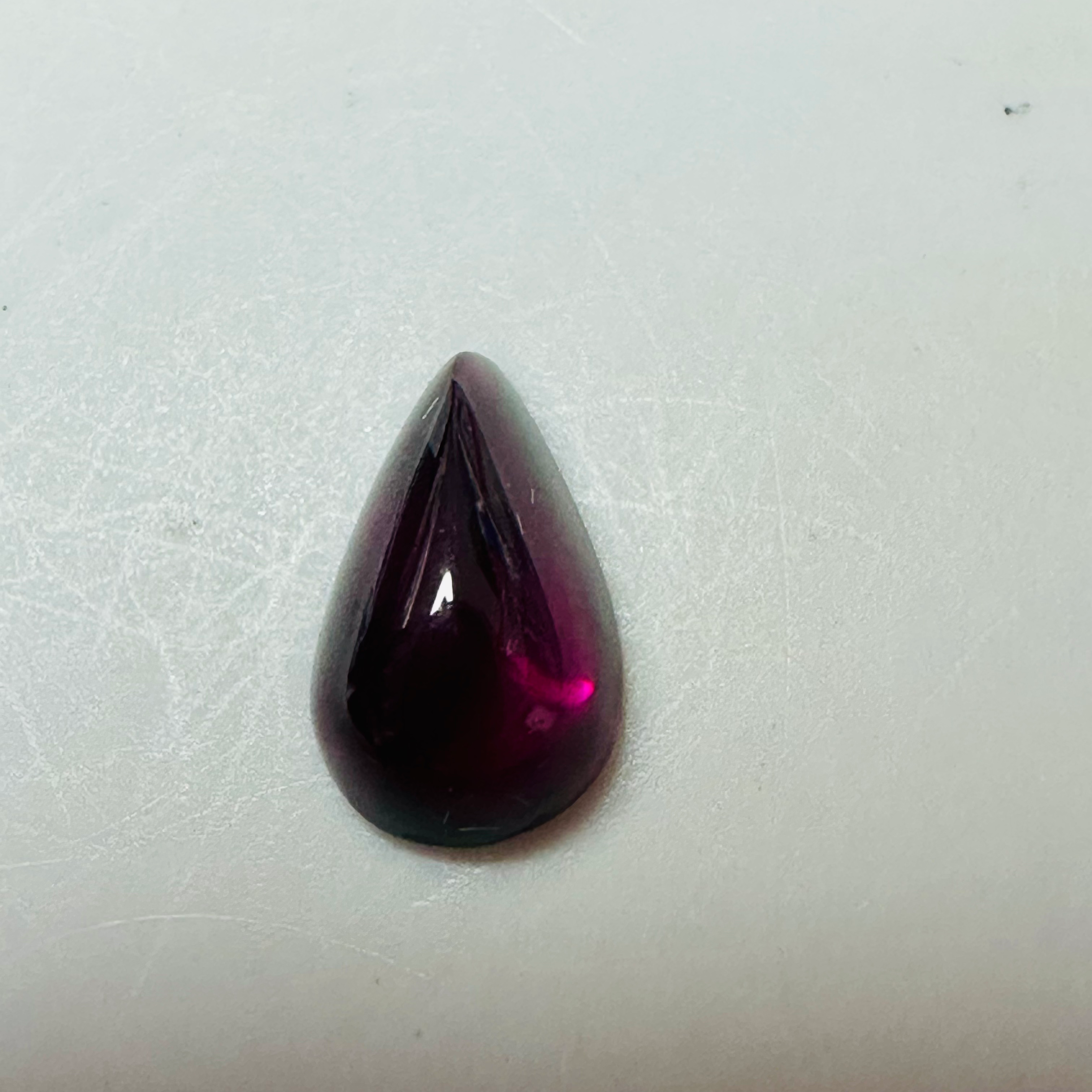 GARNET CAB DROP 12MMX7MM  4.06CTS PURPLE image 4