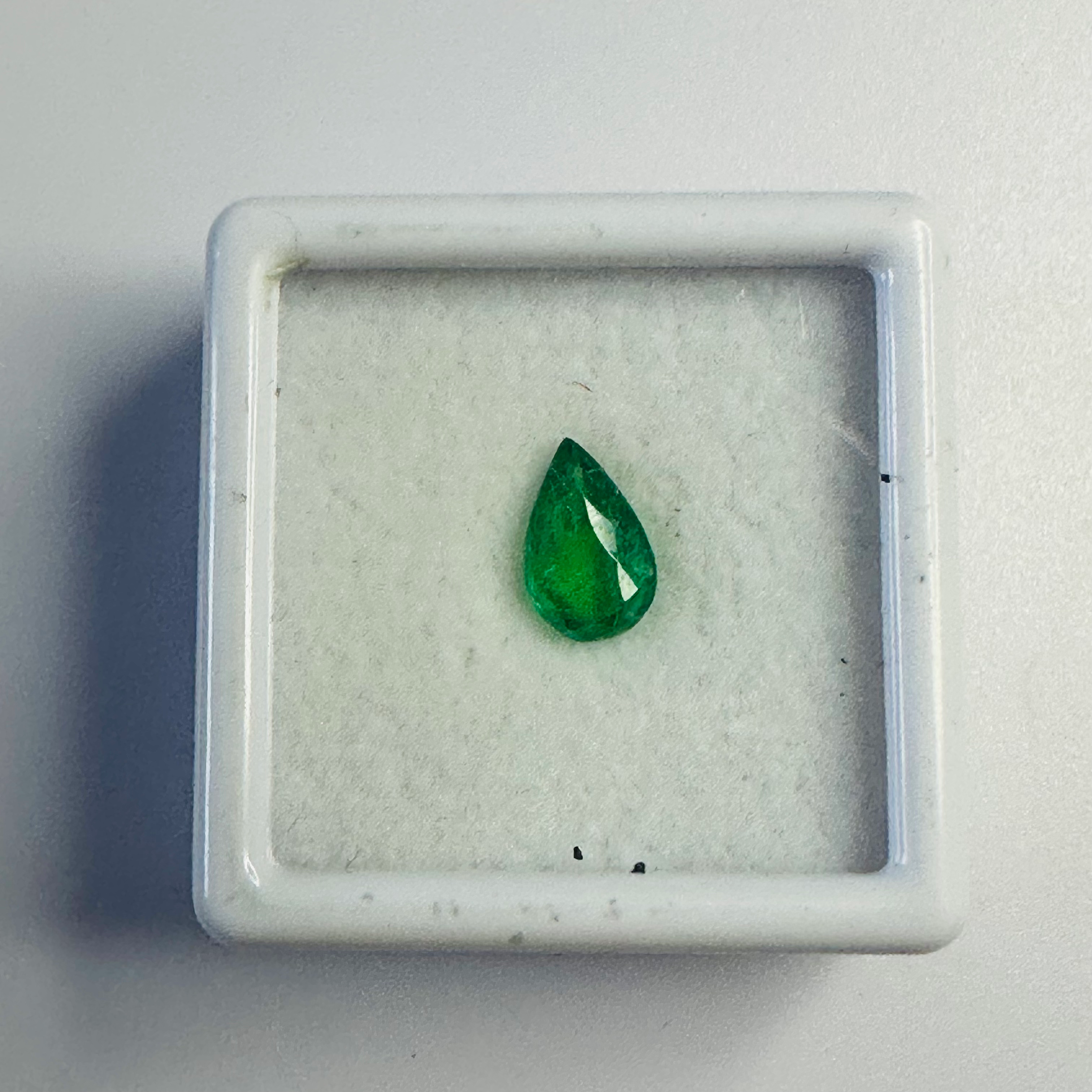 EMERALD DROP 8MM X 5MM  0.75 CTS image 2