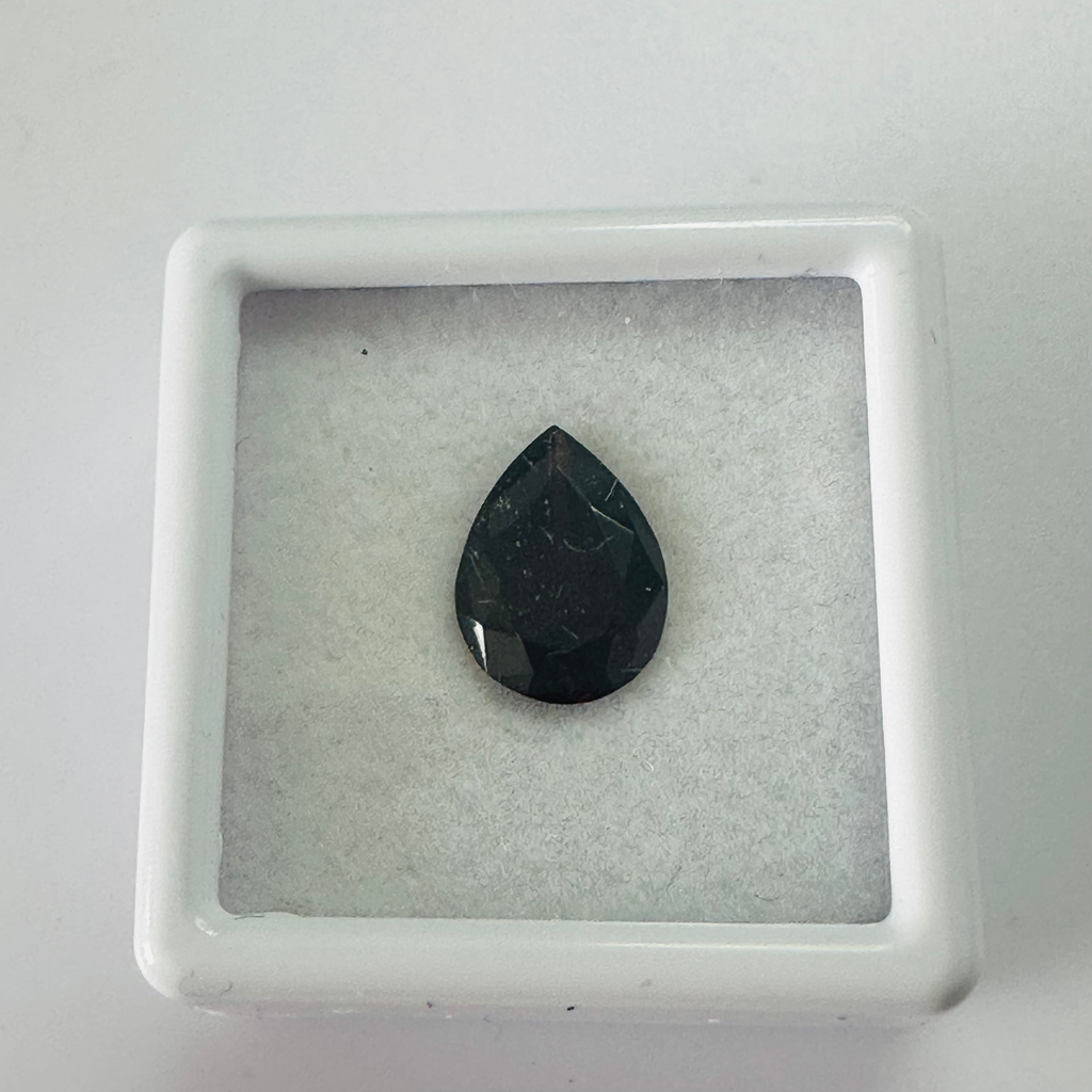 GARNET DROP   10.2MMX7.7MM 2.25CTS image 2