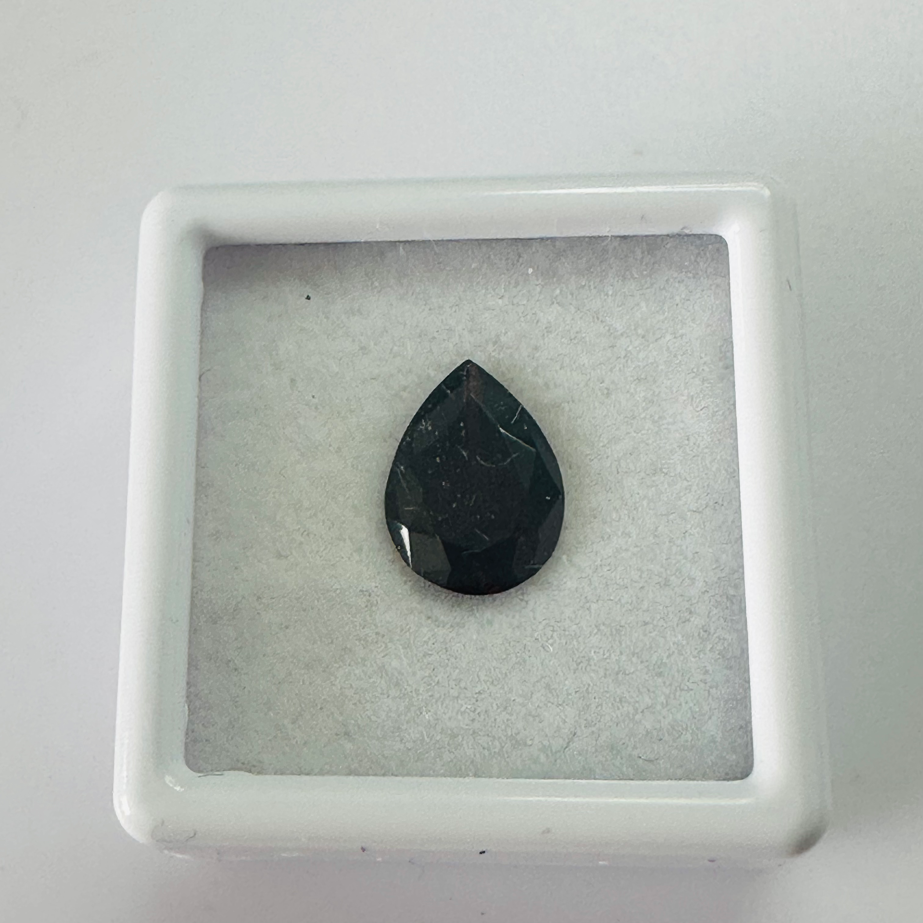 GARNET DROP   10.2MMX7.7MM 2.25CTS image 2