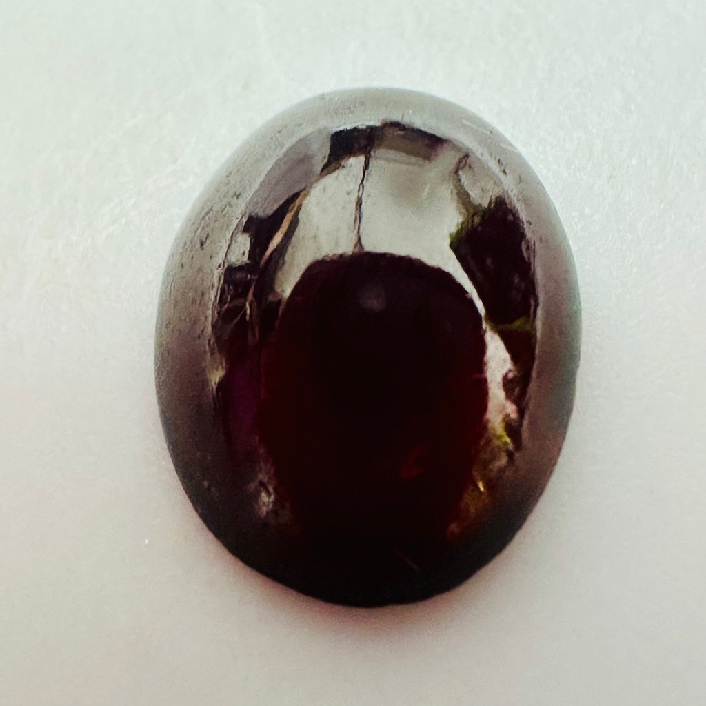 GARNET OVAL CAB  10MMX8MM 2.92CTS image 1