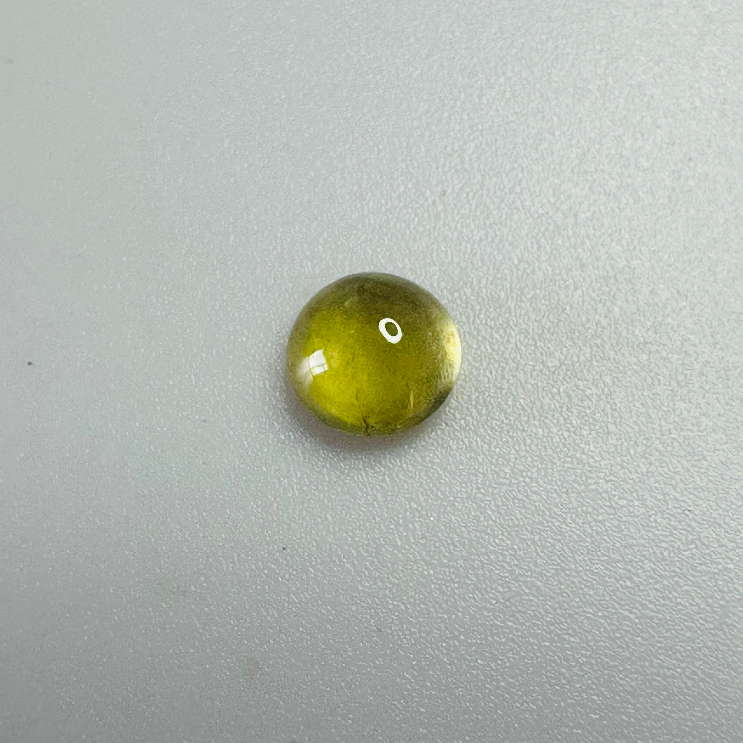 CHRYSOBERYL CATS EYE 5.3MM ROUND  0.80CTS image 3