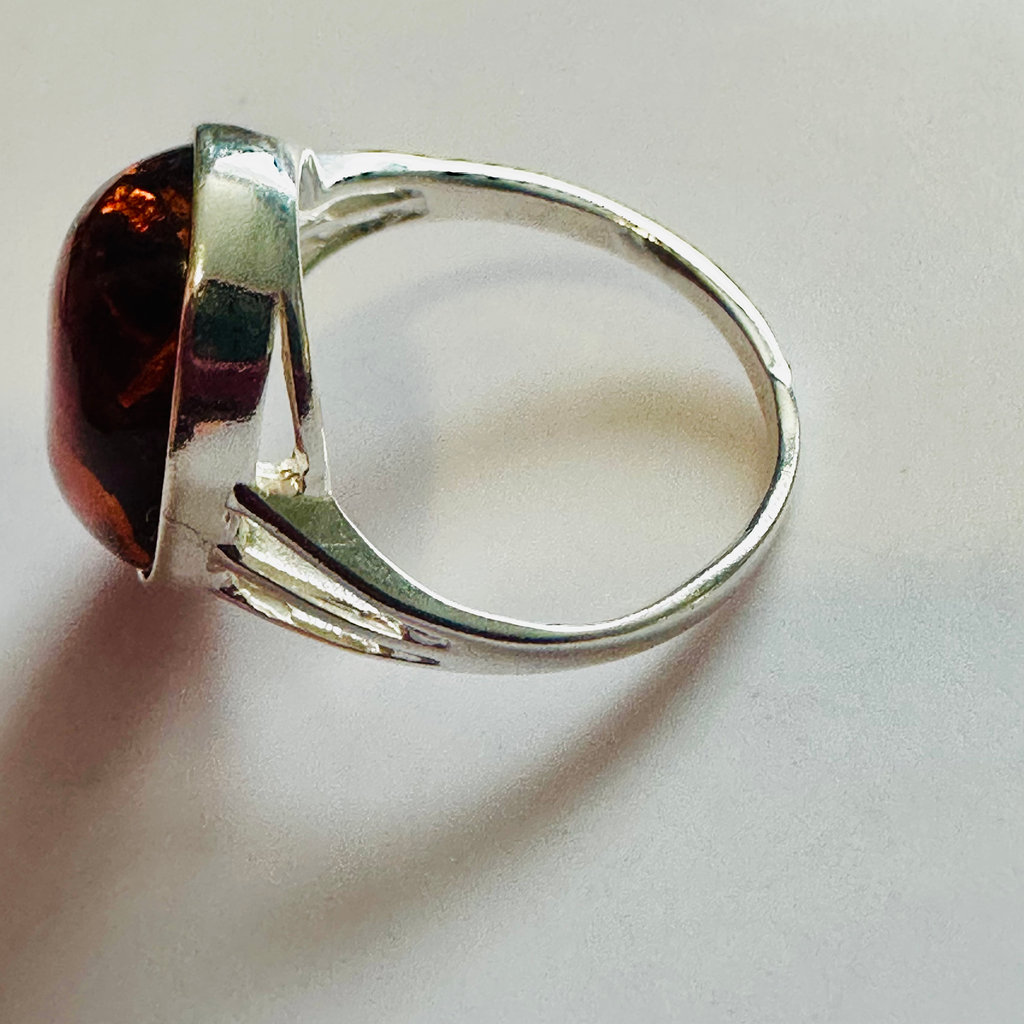 Sterling silver oval Amber gemstone ring size O image 4