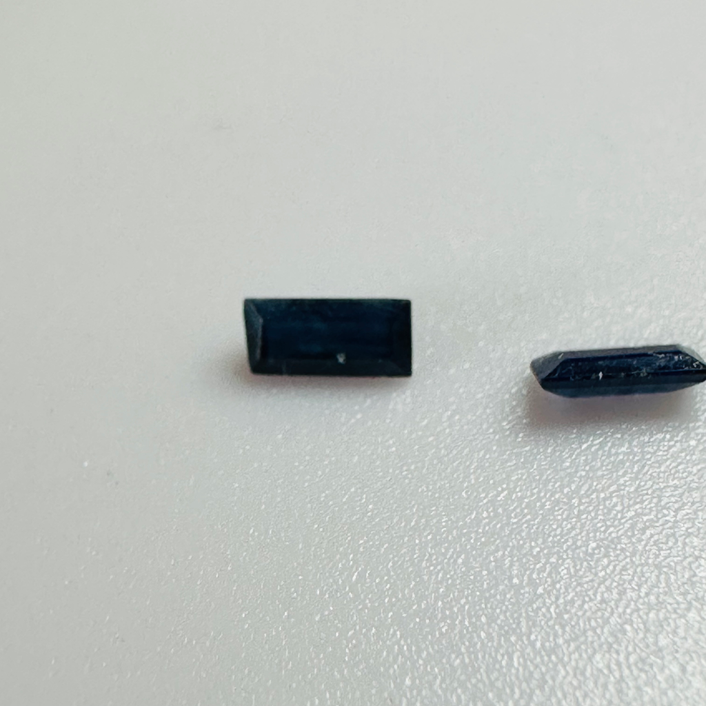 BLUE SAPPHIRE 3.9MM X 1.9MM     0.21CTS image 2