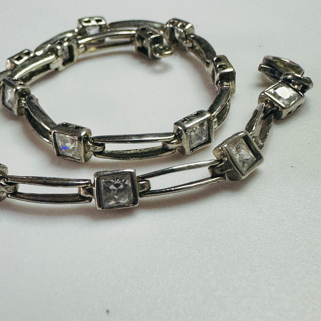 Sterling silver 3 mm square bracelet 18cm image 3