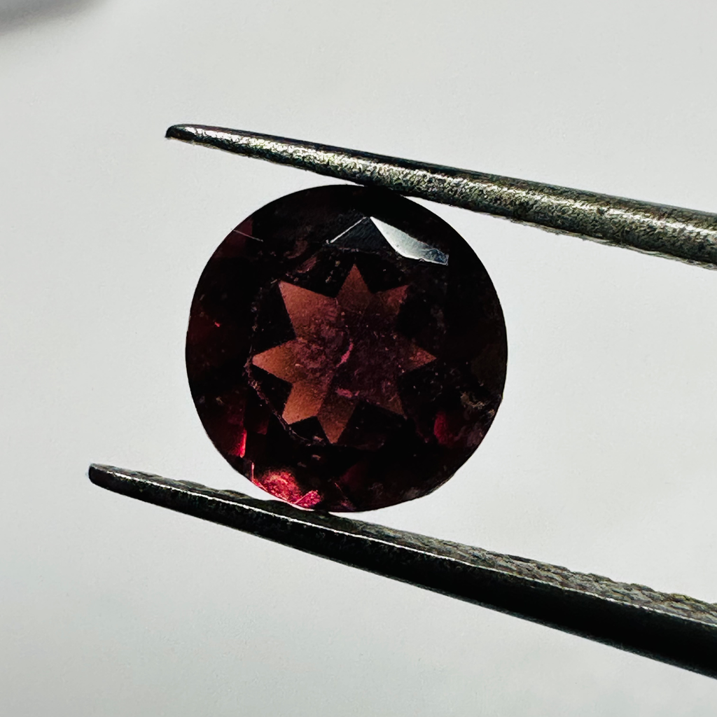 GARNET  ROUND 5.8MM  0.93CTS  RED/ORANGE image 8