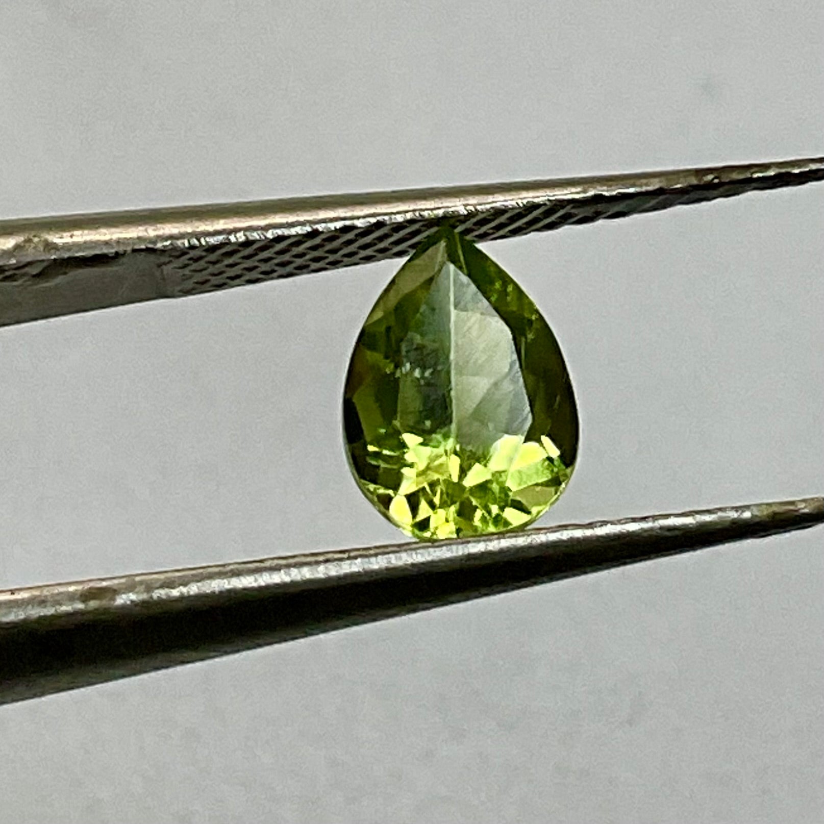 natural drop perdot 7x5mm