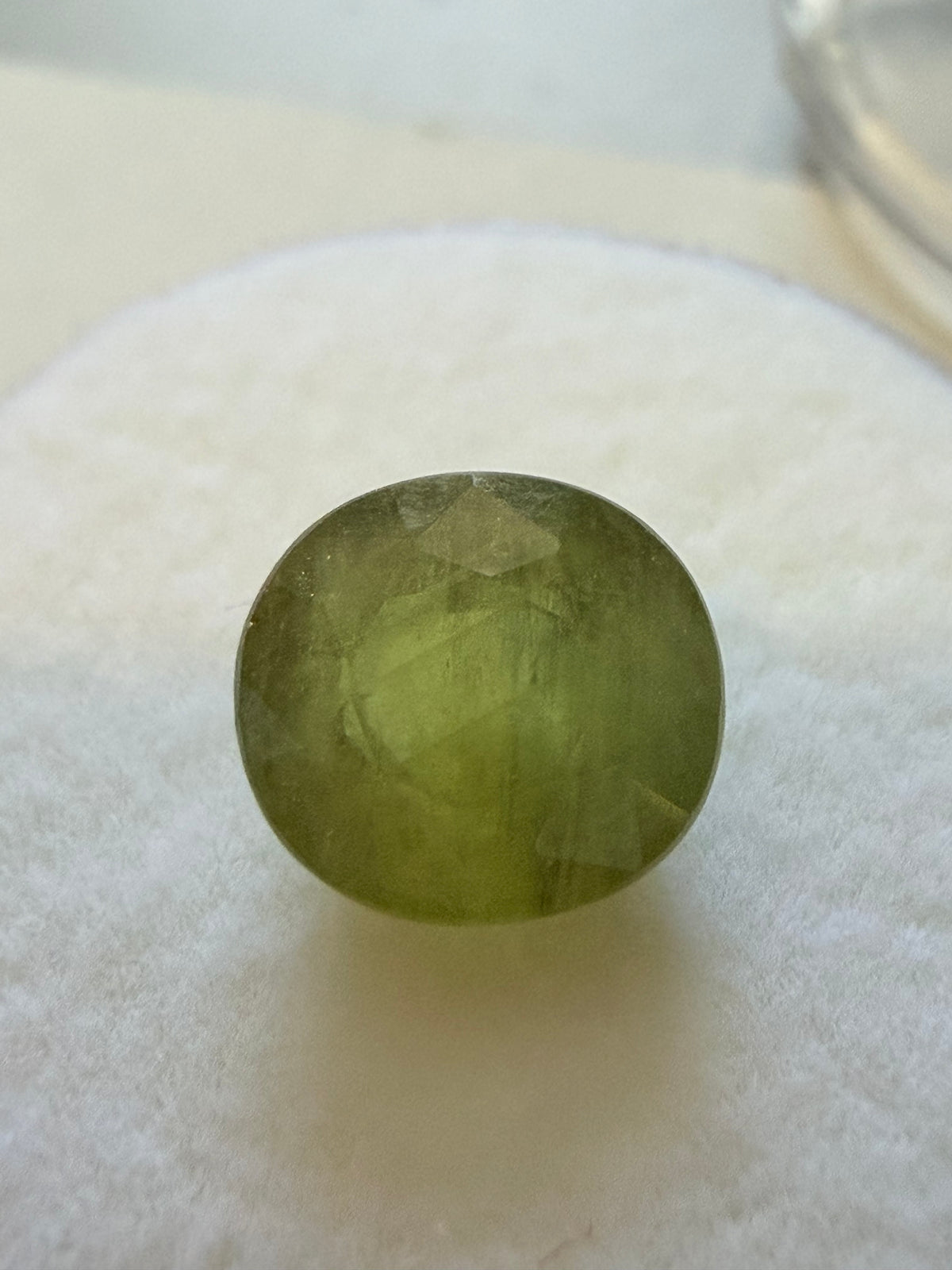 Sapphire Green Oval 8.4 × 7.6mm 2.85ct