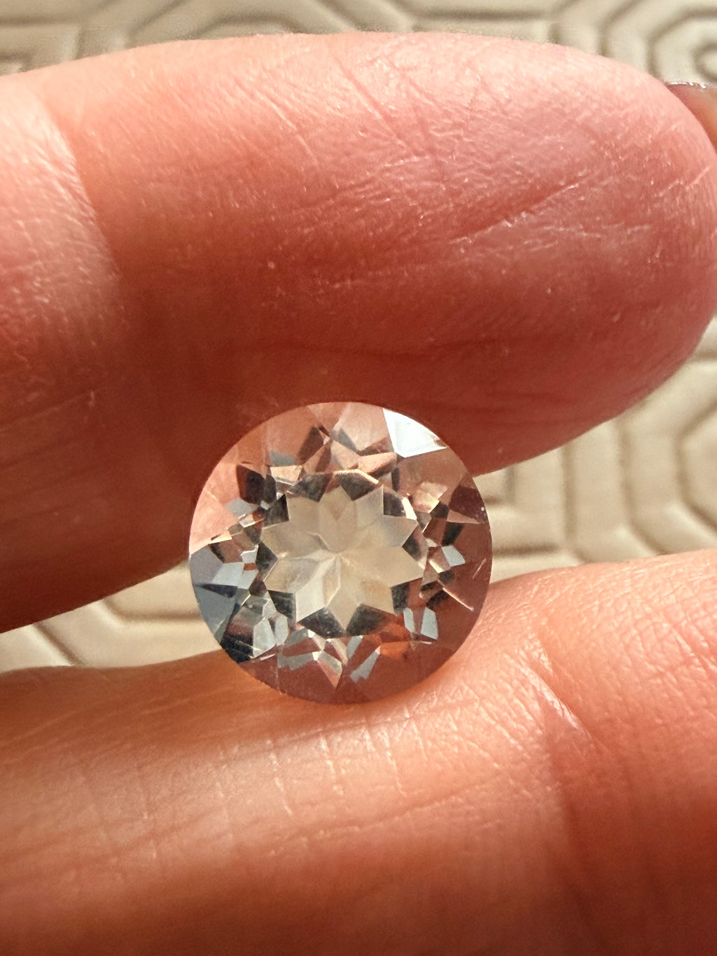 Topaz White Round 9.9mm 3.27ct