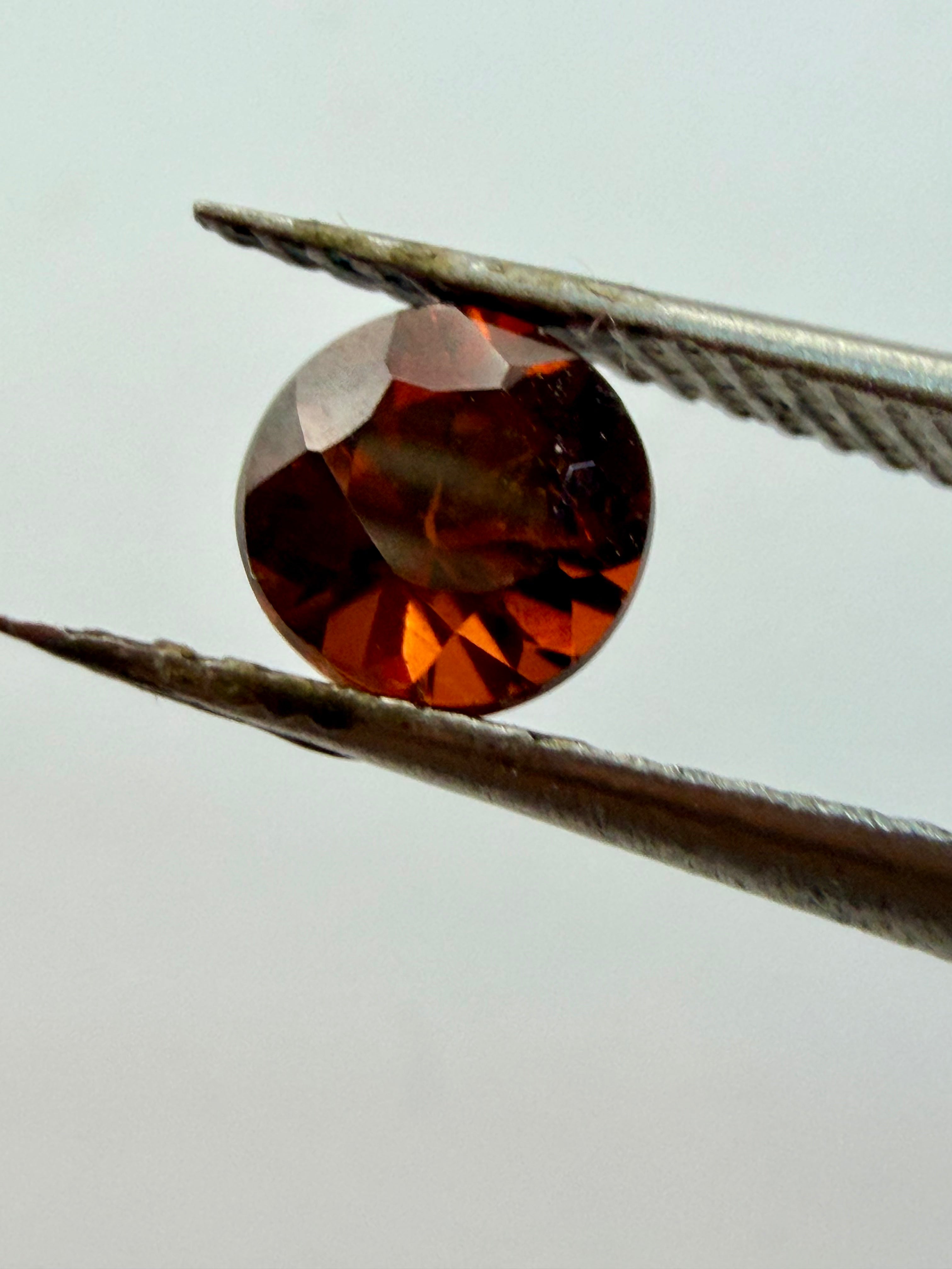 Natural Garnet Hessonite Round 5mm 0.65cts
