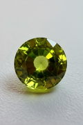 peridot round 5.9mm 1.20cts