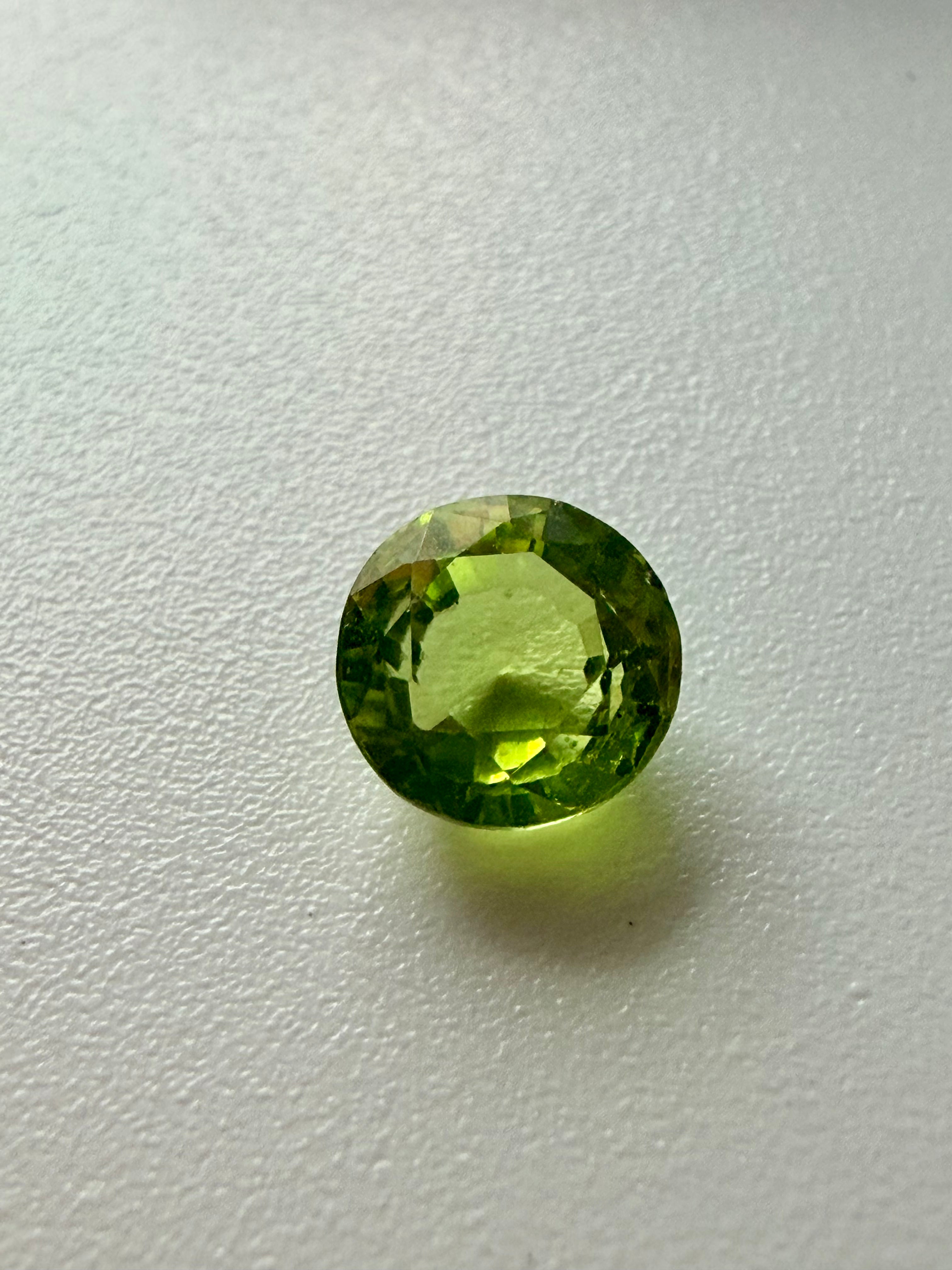Natural Peridot Round Brilliant Cut Loose Gemstone | 6.2mm | 1.16ct