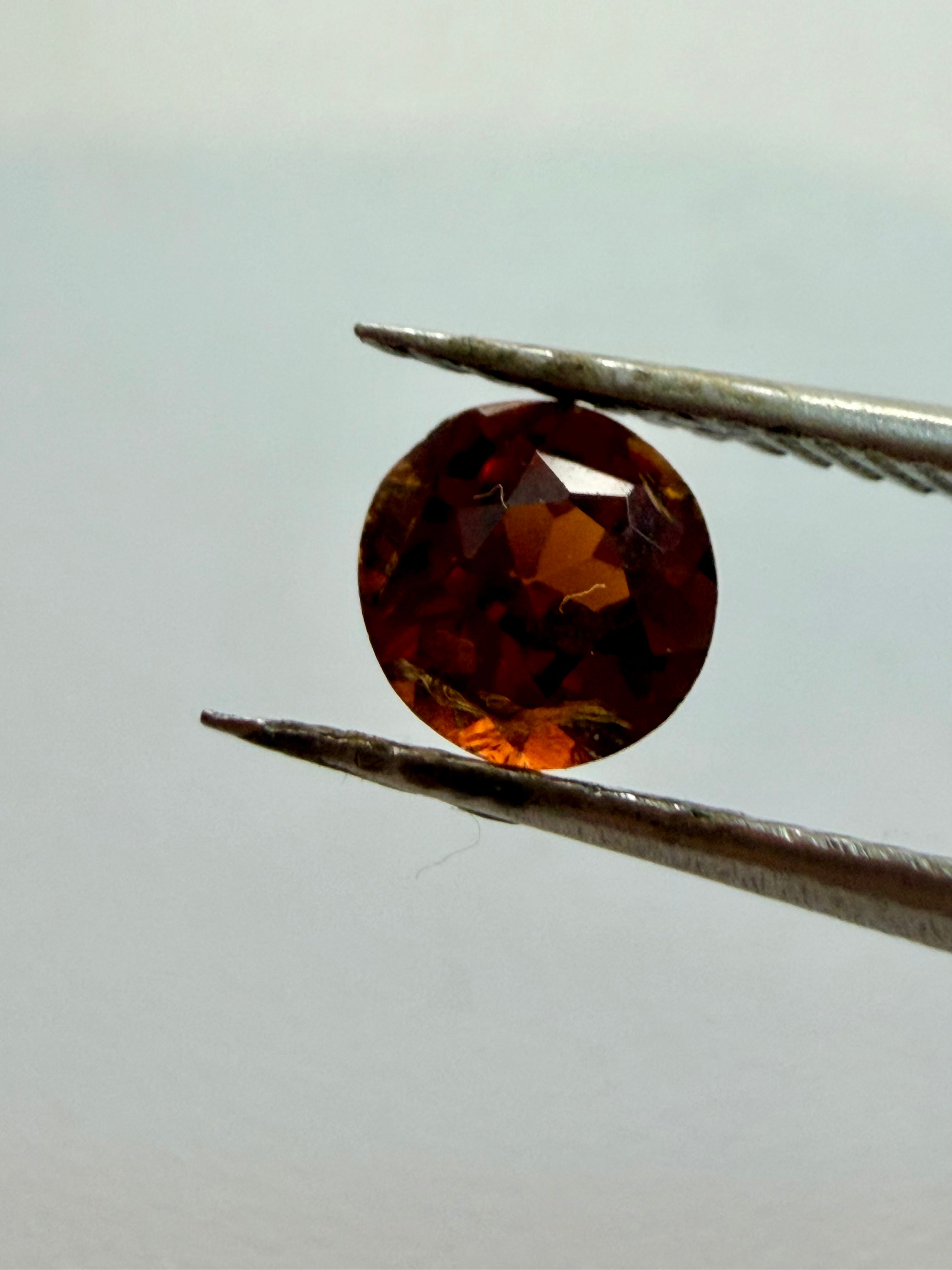 Natural Garnet Hessonite Round 4.8mm 0.52cts