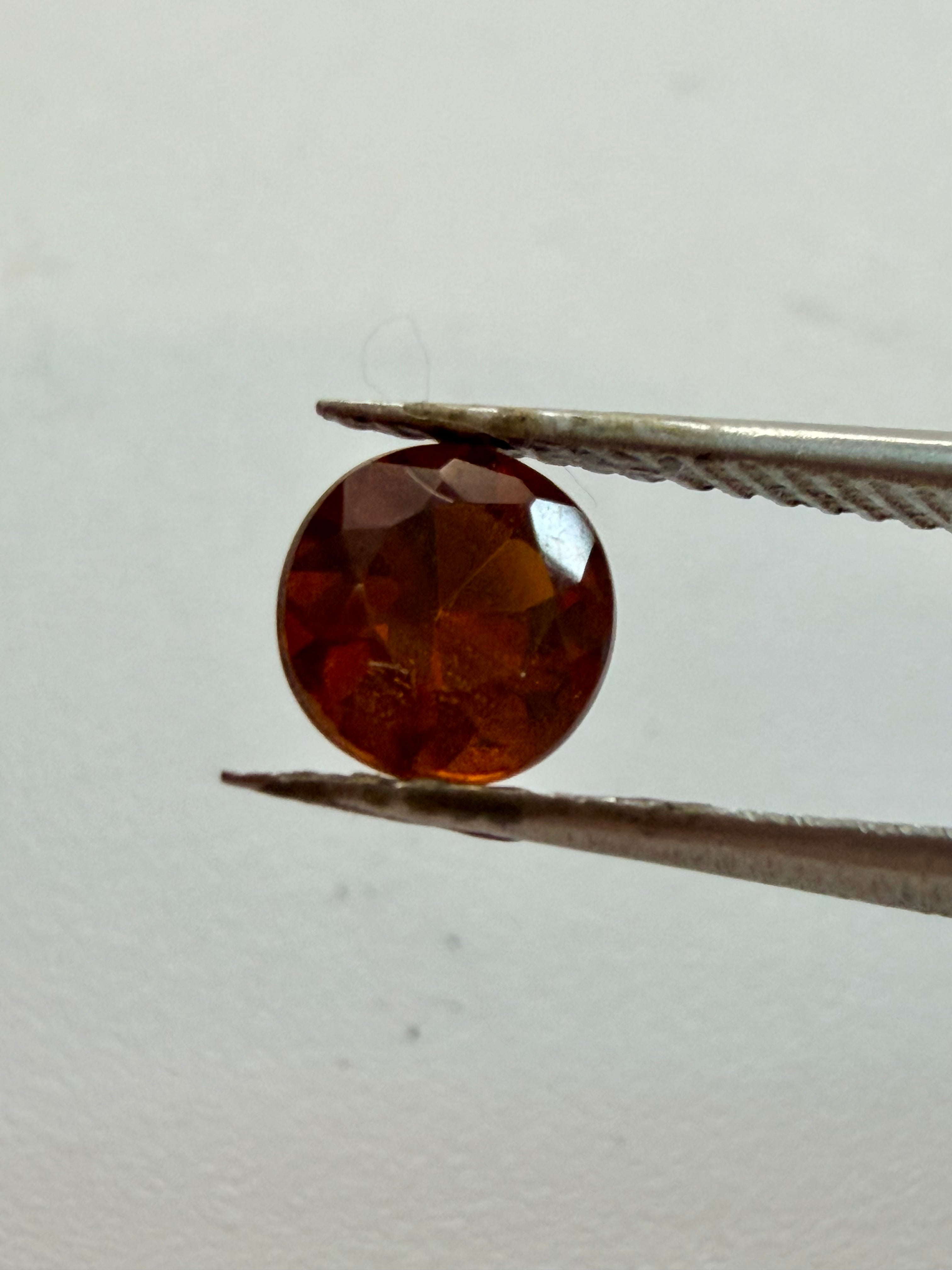 Natural Garnet Hessonite Round 5mm 0.54cts