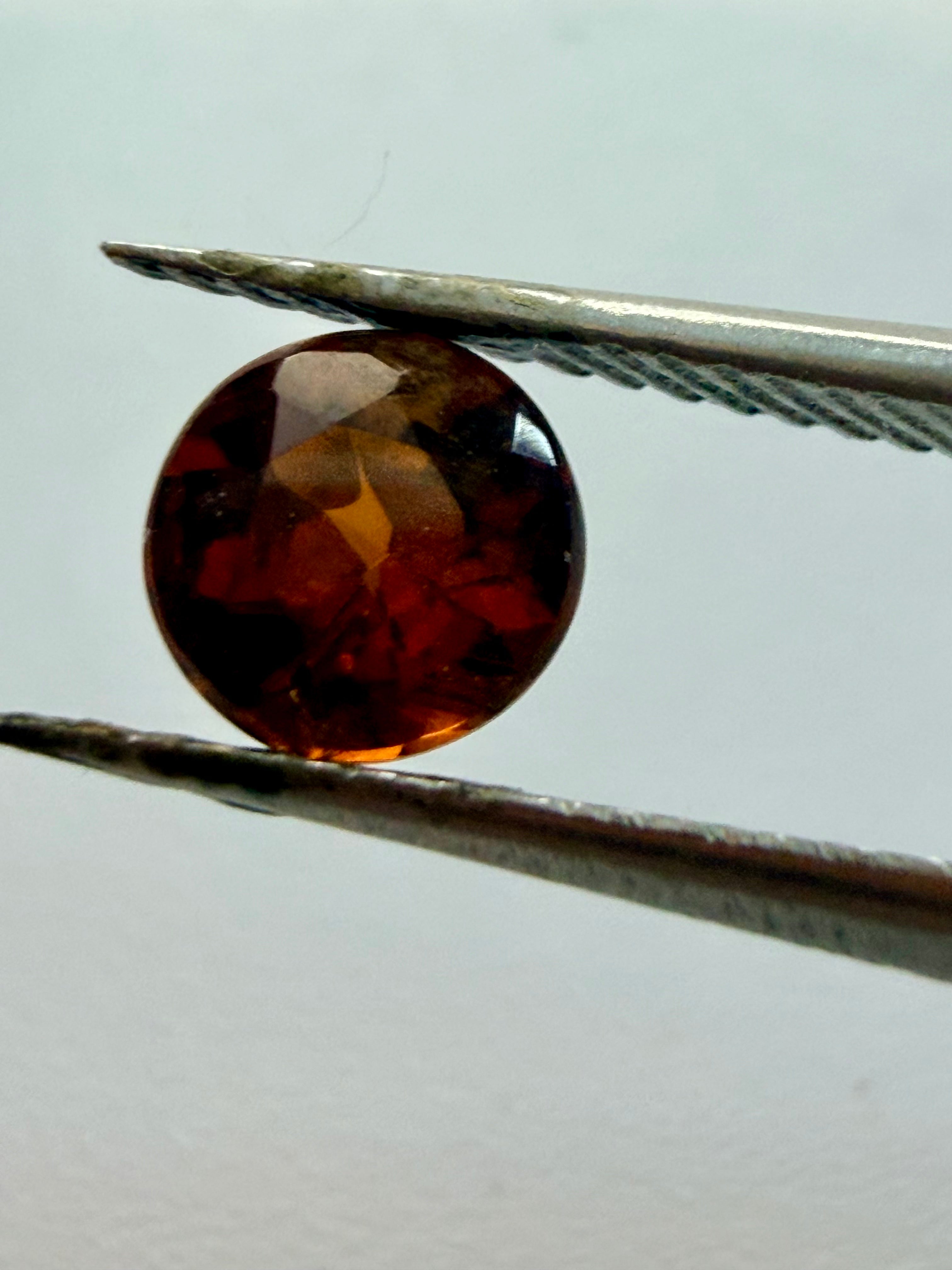 Natural Garnet Hessonite Round 5.4mm 0.62cts