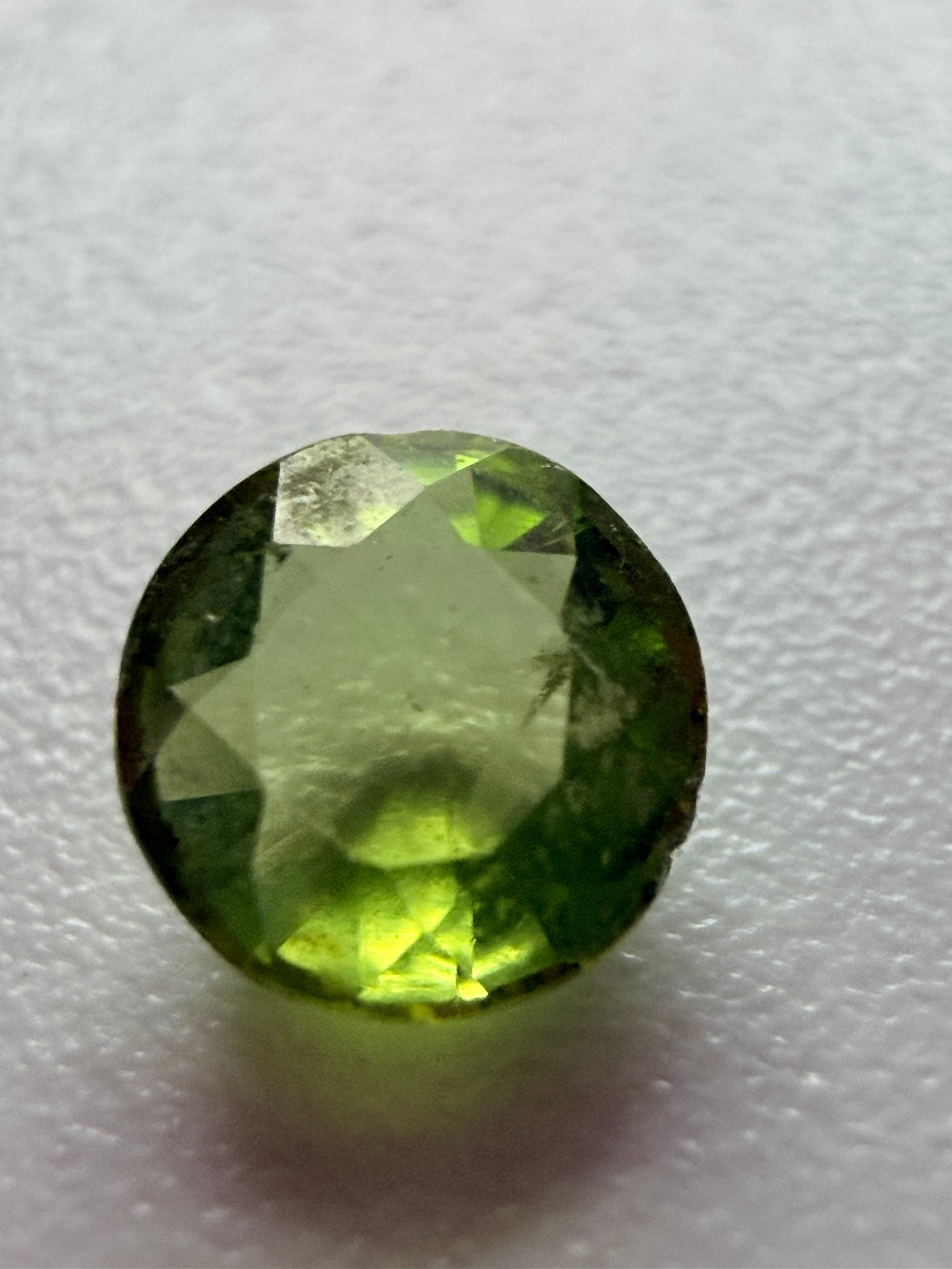 Natural Peridot Round Brilliant Cut Loose Gemstone | 5mm | 0.58ct