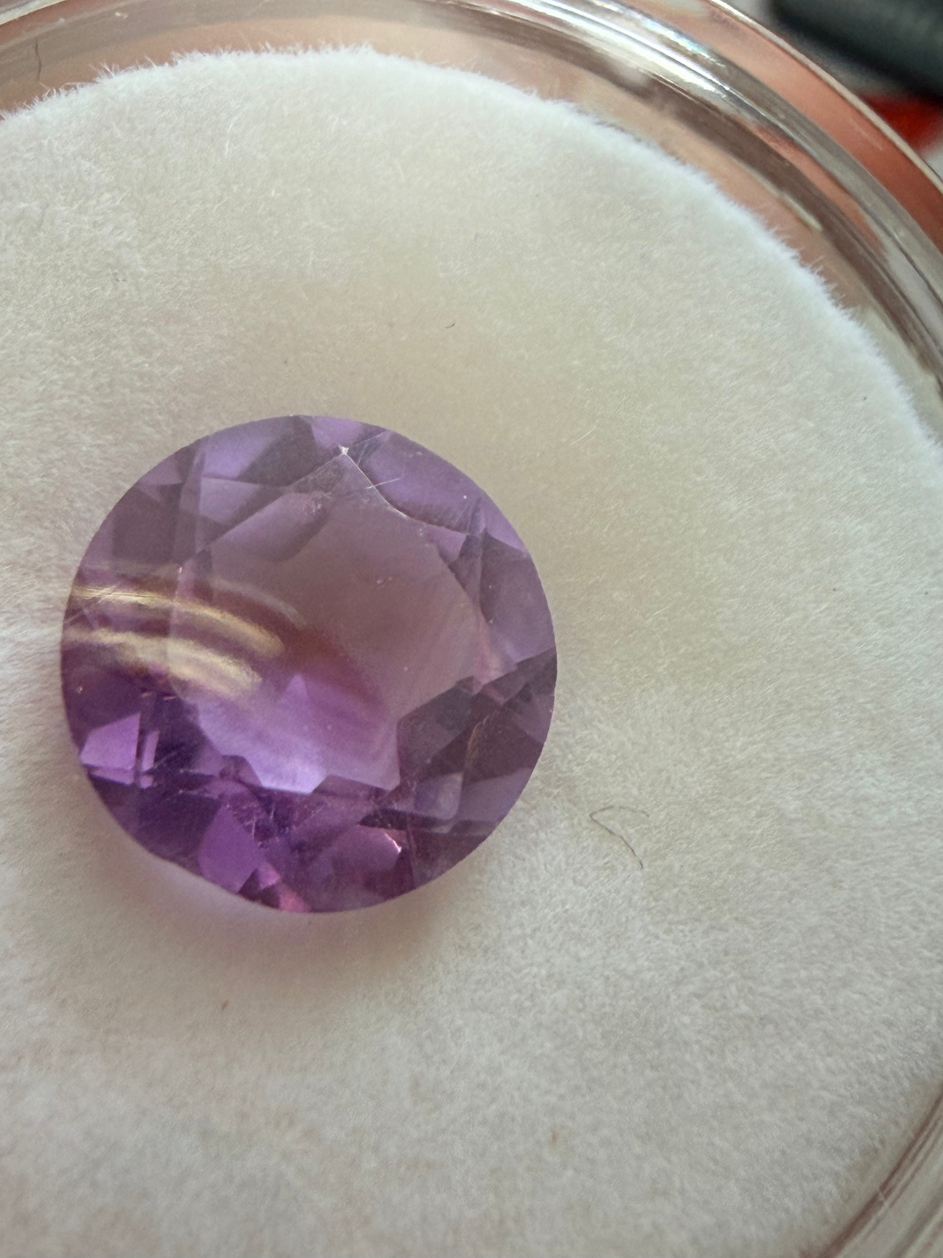 Amethyst Striped Round 8.9mm 2.35ct