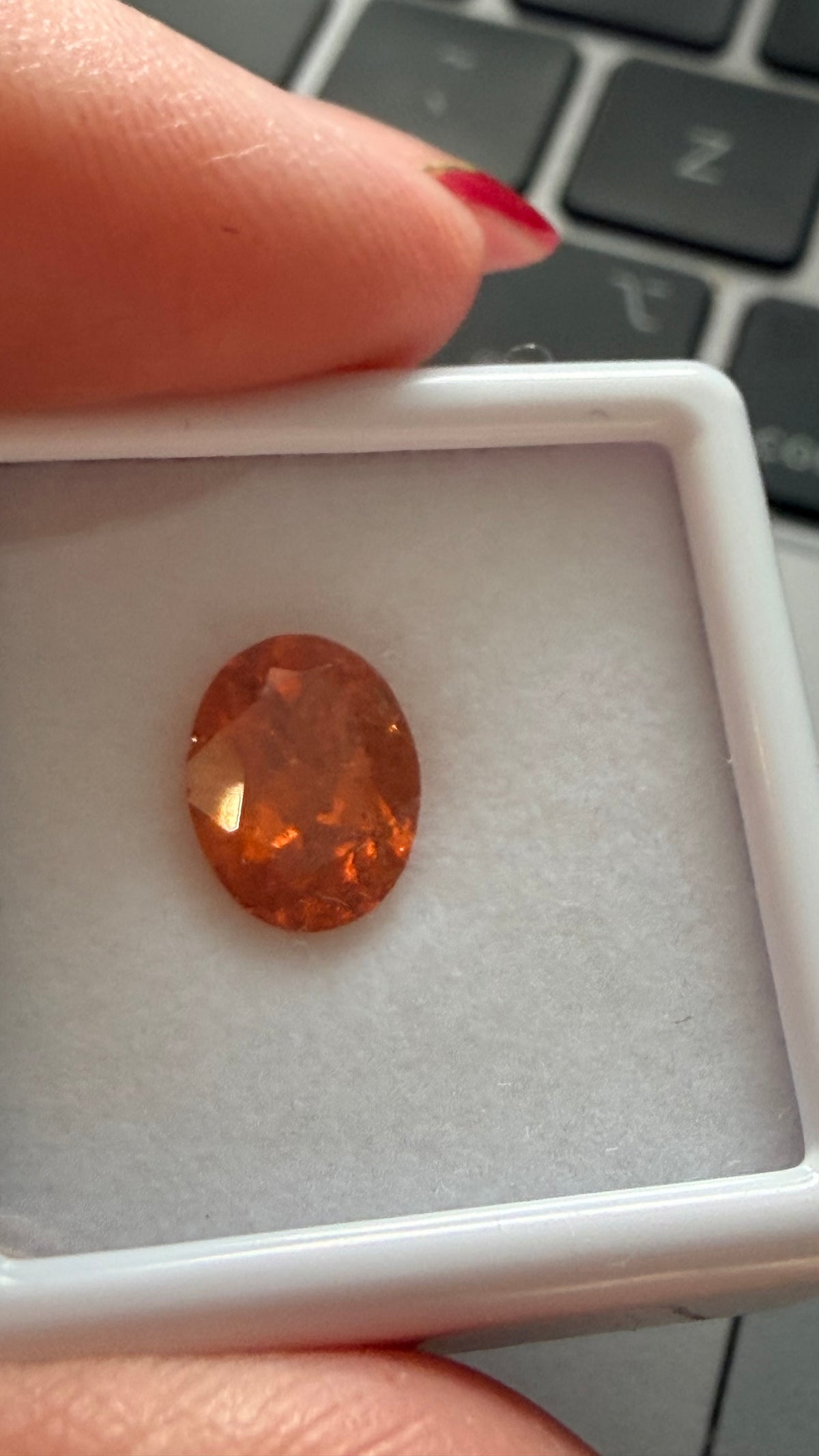 Mandarin Spessartite Garnet Faceted Oval 9.3mm × 7.2mm 2.75cts
