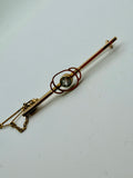 Antique 15ct Aquamarine brooch with safety chain