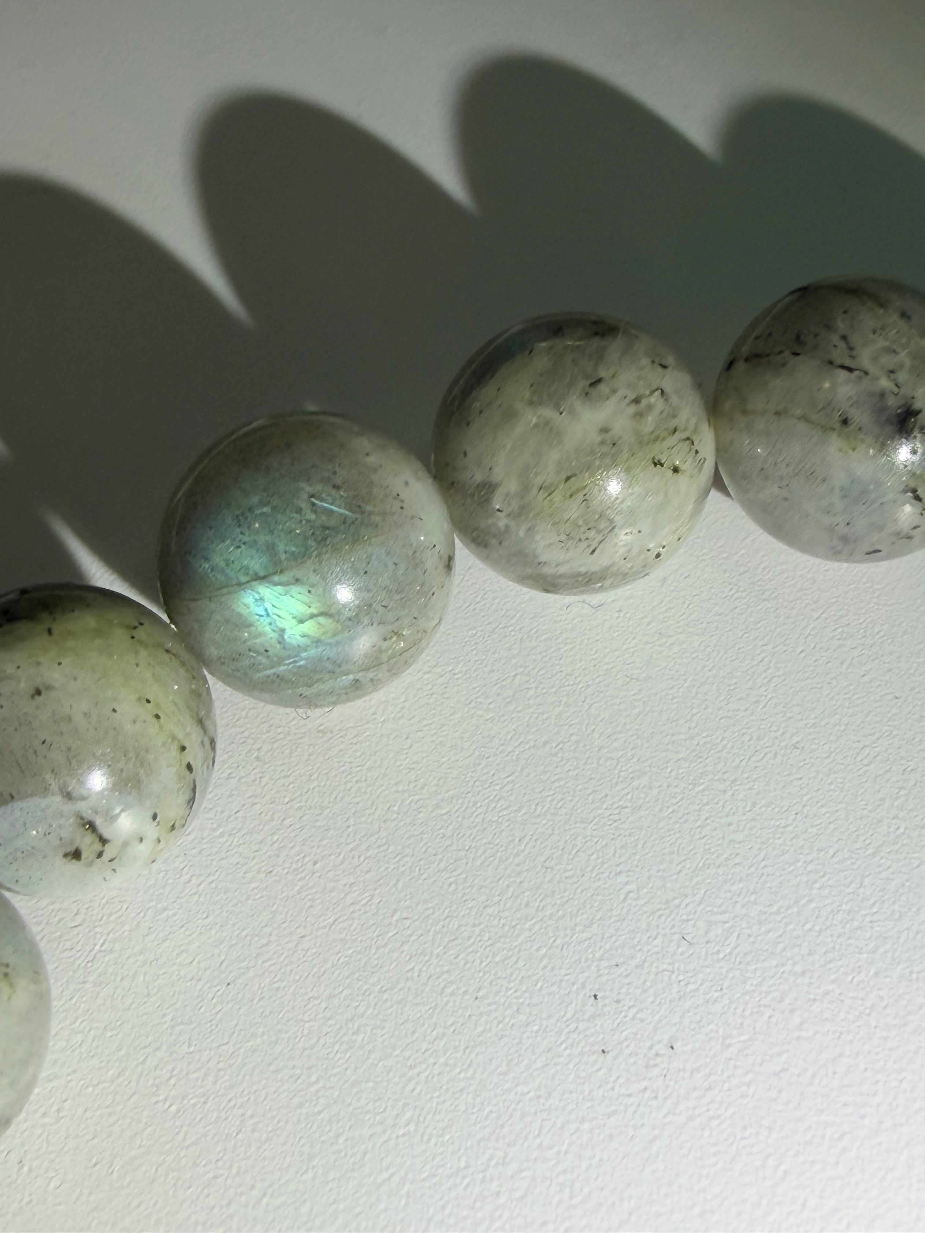 Labradorite Beaded Bracelet | 12.5mm Beads | Golden Flash