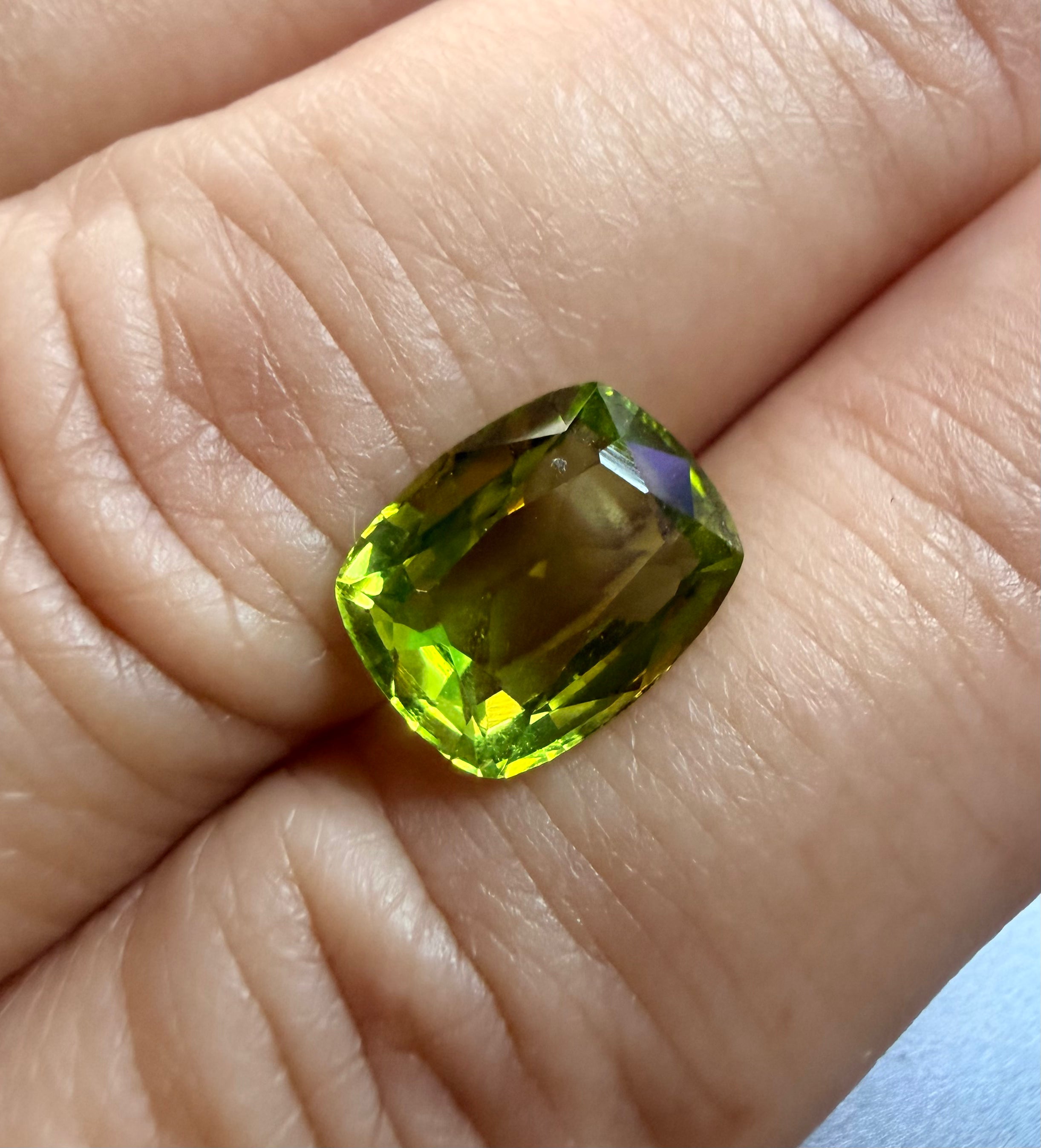 Natural Peridot Loose Gemstone | 3.96cts | 10.8 x 8.6mm | Exceptional Vivid Green