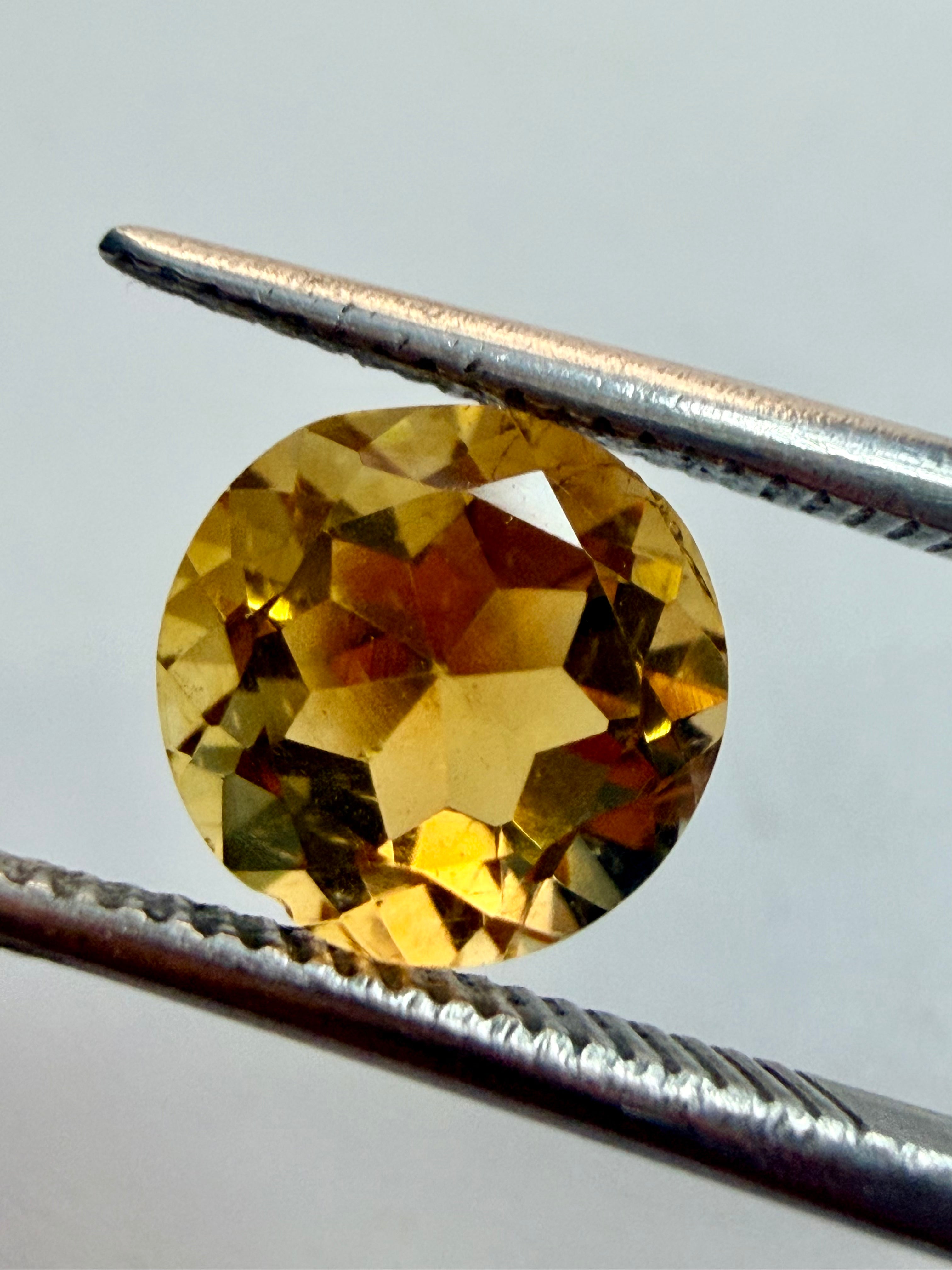Natural Citrine | Round Cut | 8mm | 2.06cts | Loose Gemstone