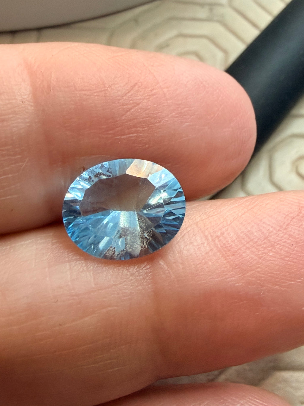 Natural Sky Blue Topaz | Millennium Cut | Oval | 12mm x 10mm | 4.03cts | Loose Gemstone