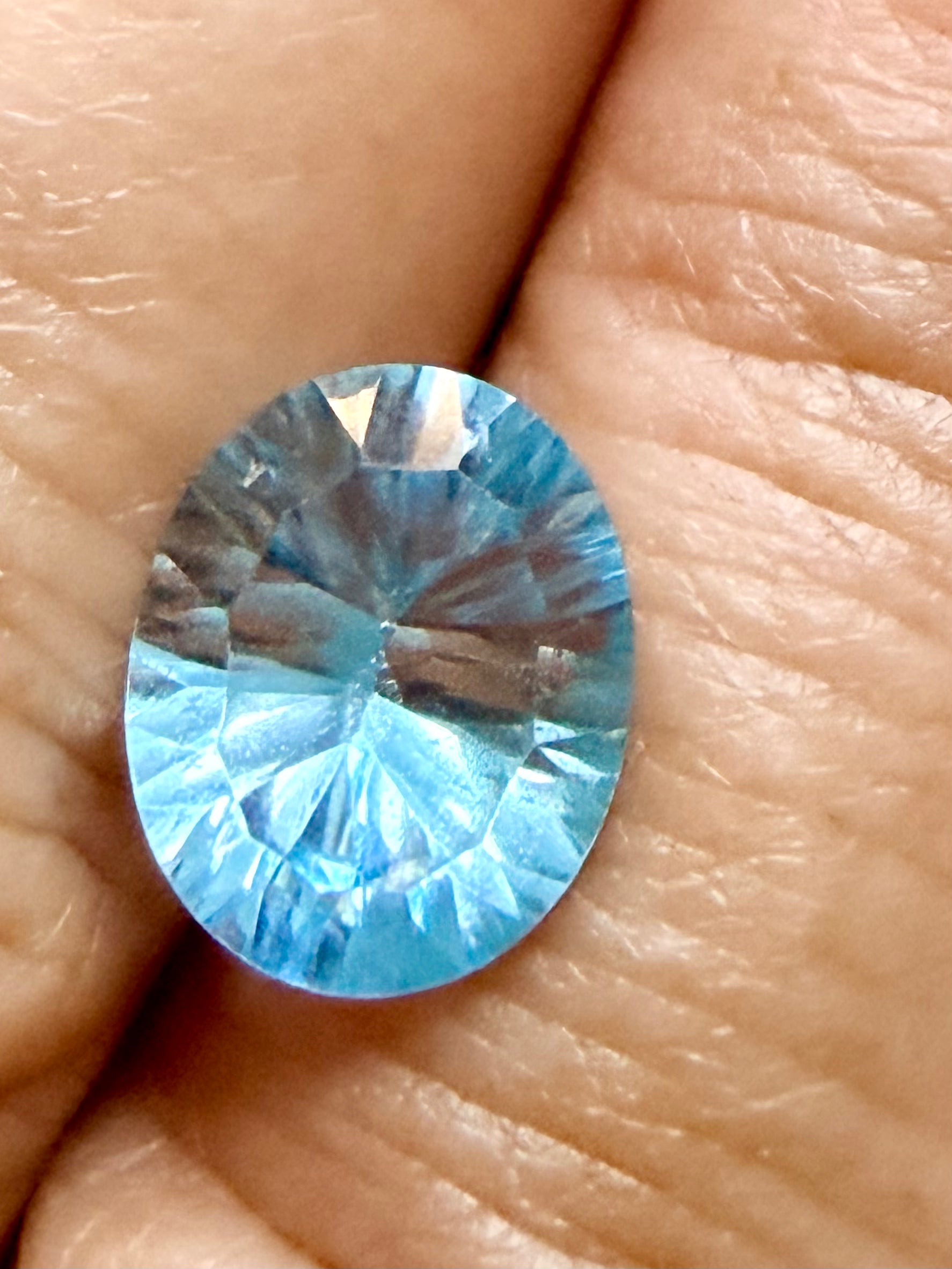 Natural Sky Blue Topaz | Millennium Cut | Oval | 12mm x 10mm | 4.03cts | Loose Gemstone