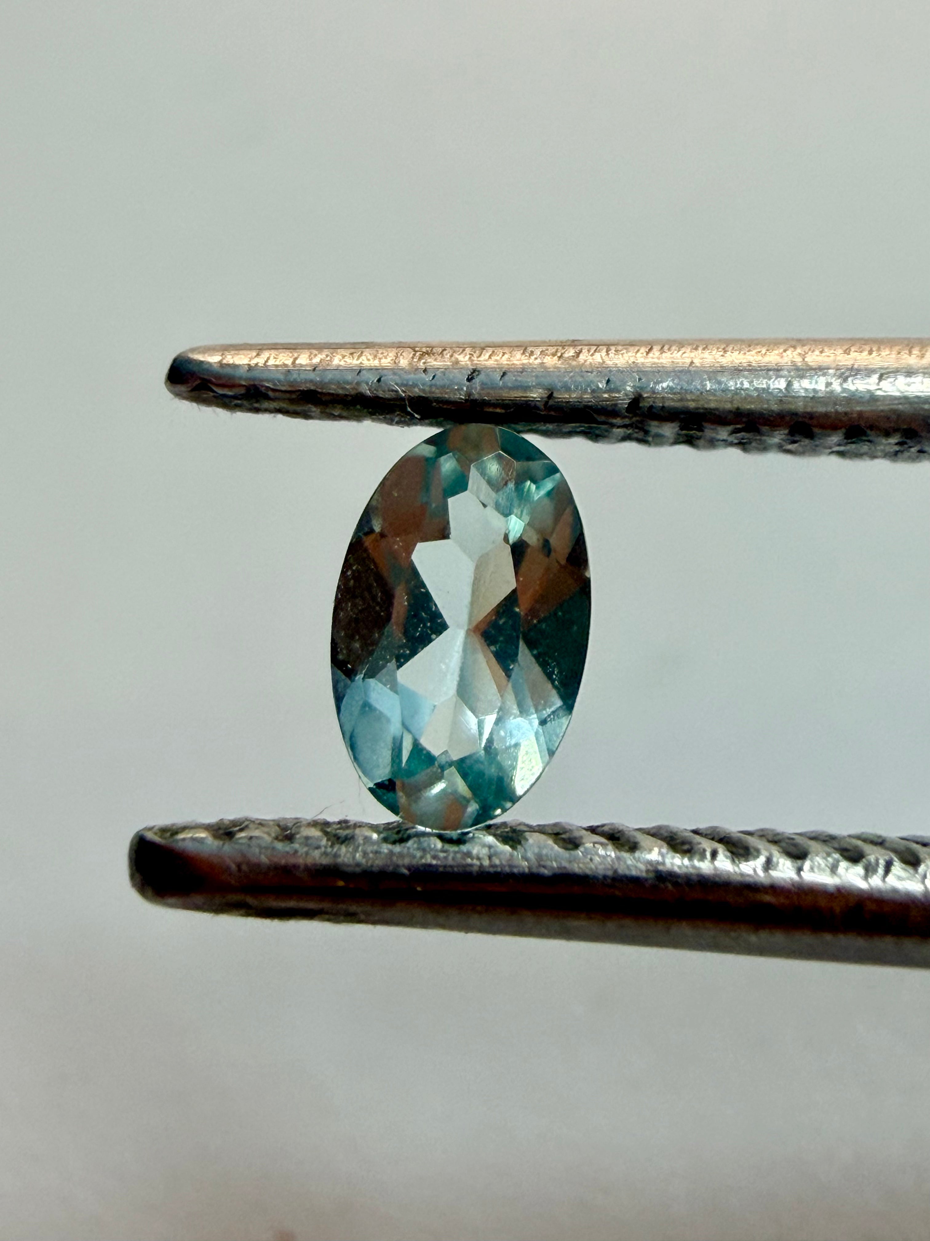 Natural Aquamarine | Oval Cut | 5mm x 3mm | ~0.20cts | Loose Gemstone