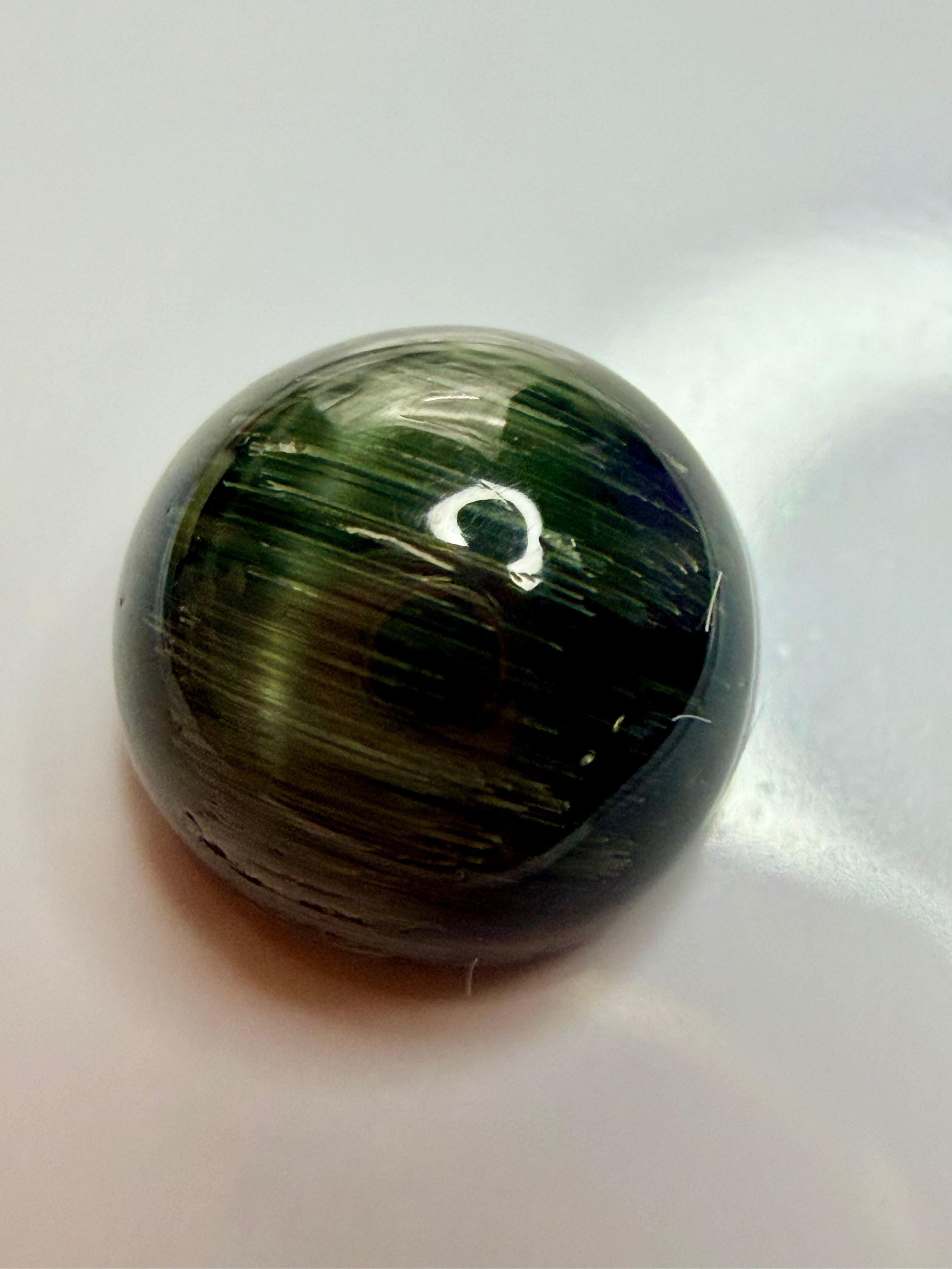 Natural Cat's Eye Green Tourmaline 2.39ct – Round – 7.67mm