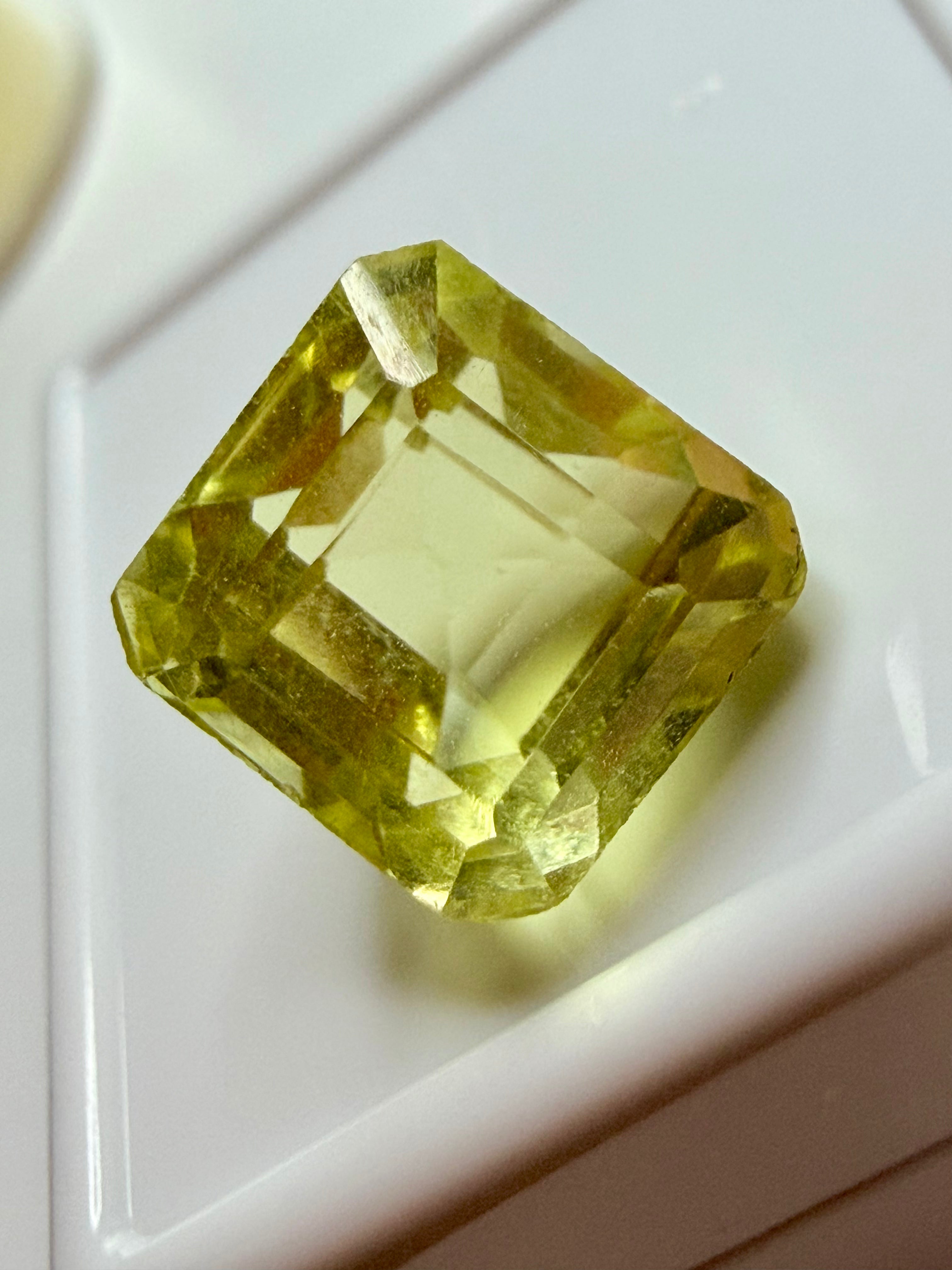 Natural Citrine 5.78ct – Golden Honey Gemstone – 9.5x9mm