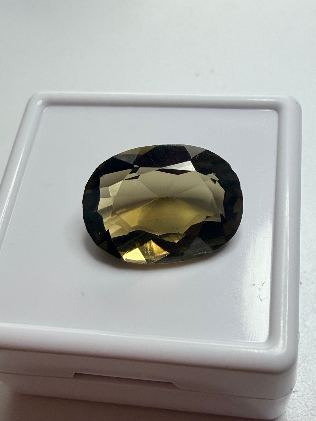 Natural Smoky Quartz 5ct – Oval Cut – 13.9x10.2mm