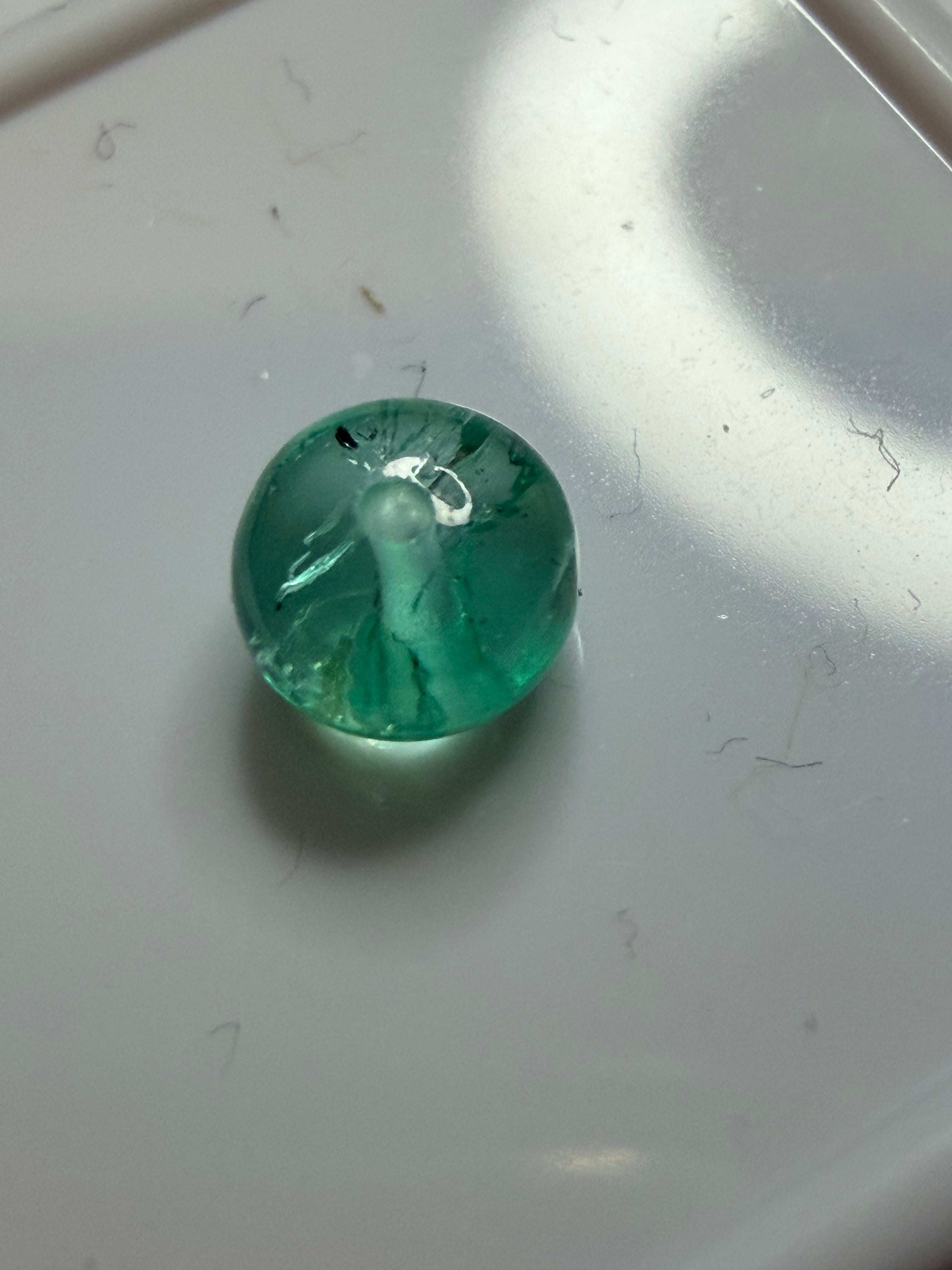 Natural Emerald Bead 5mm 0.97cts – Bright Green