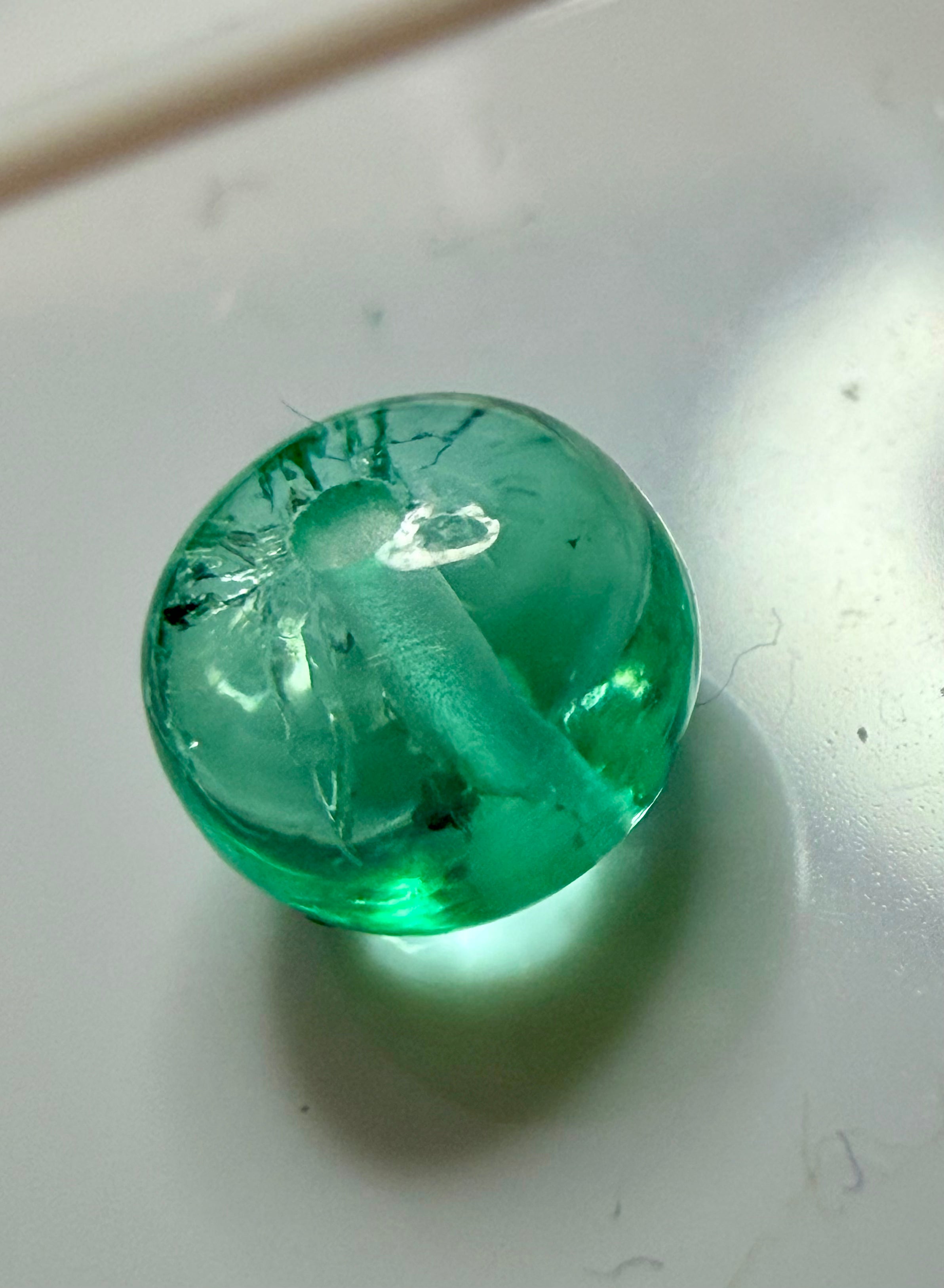 Natural Emerald Bead 5mm 0.97cts – Bright Green