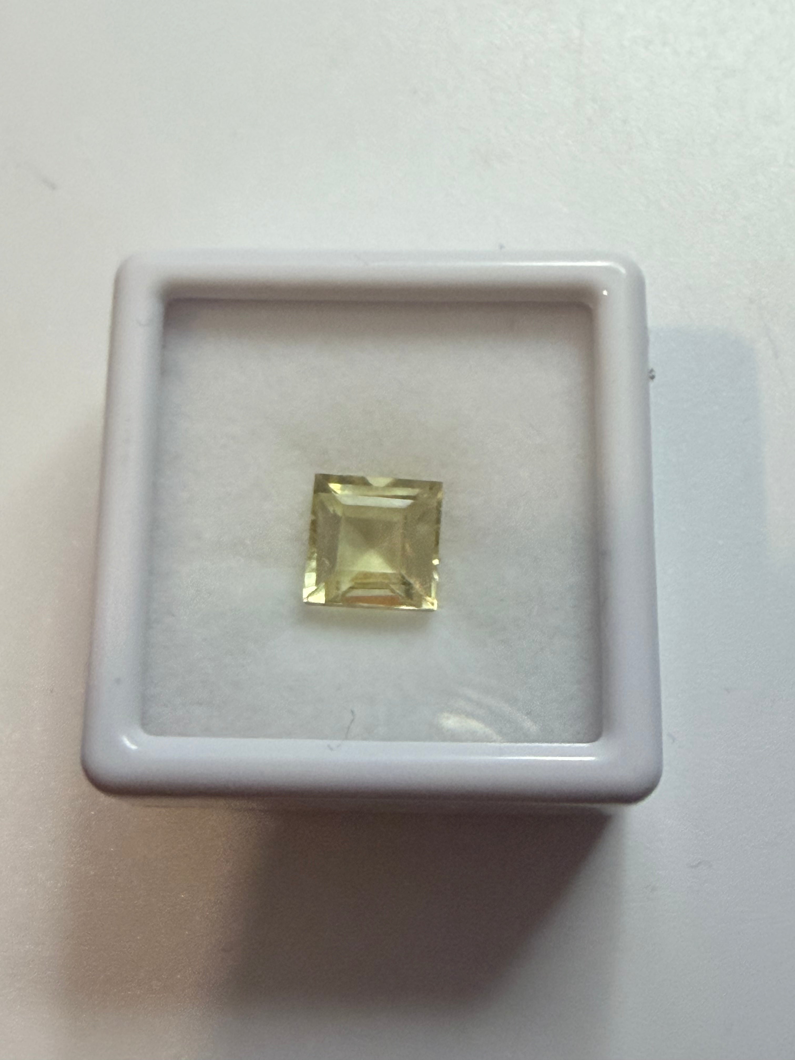 Natural Heliodor Yellow Beryl Square 6.9mm 1.88cts
