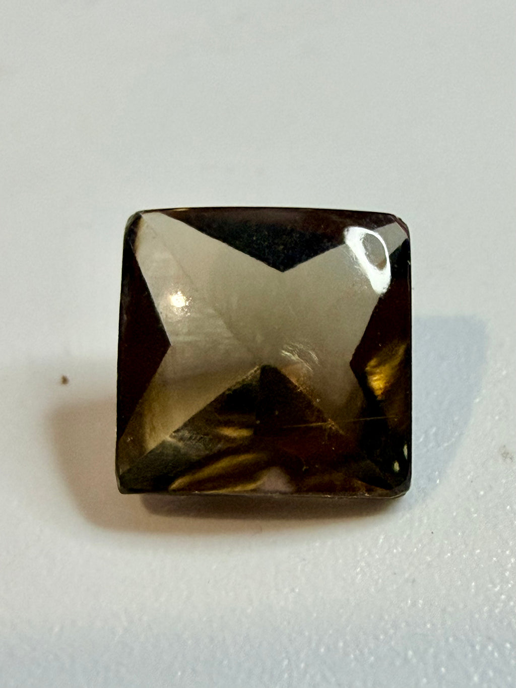 Smoky Quartz Buff Top Square 7MM