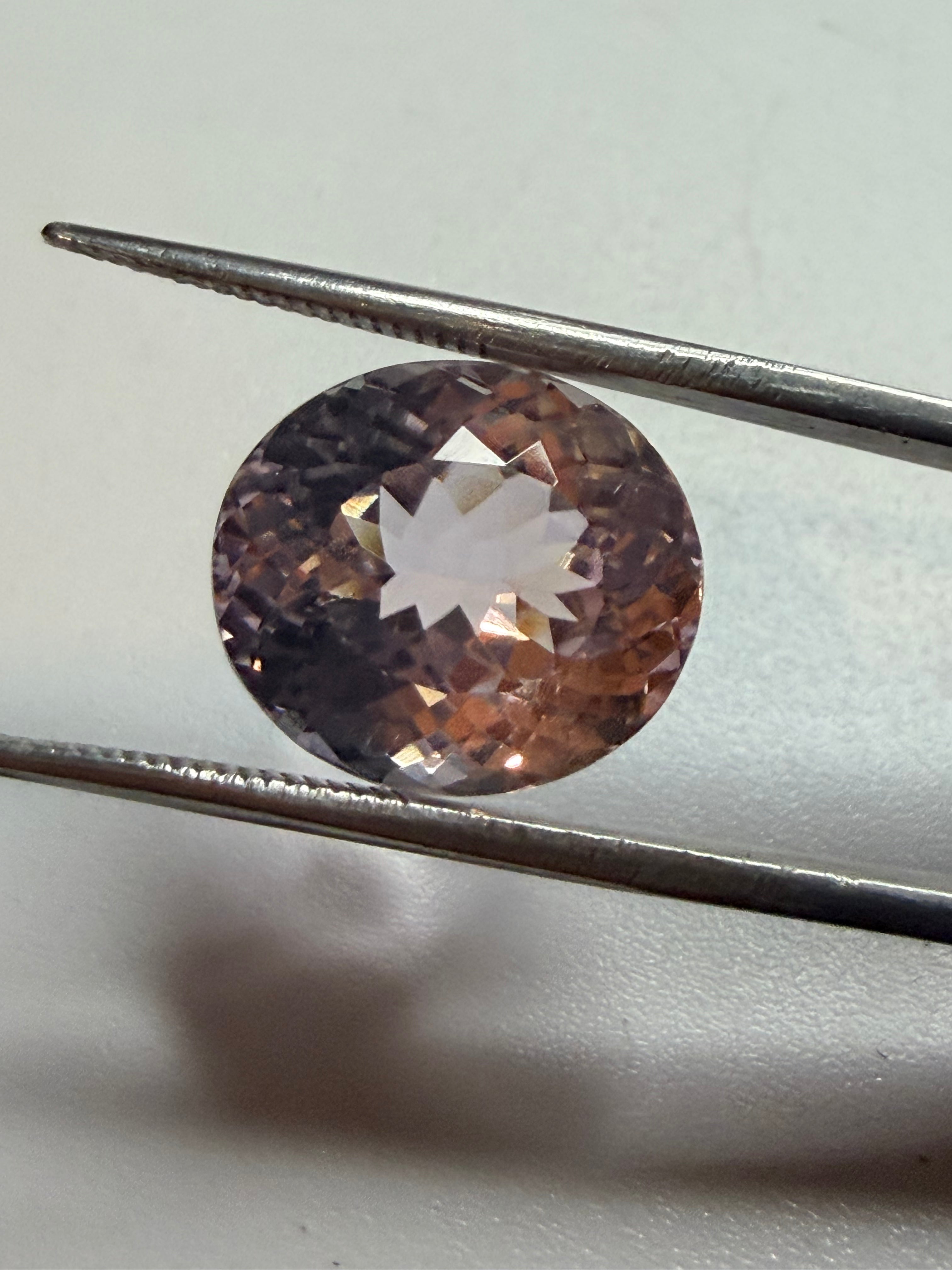 Natural Kunzite Oval 14.4x13mm 11.74cts – Pink-Violet Eye Clean